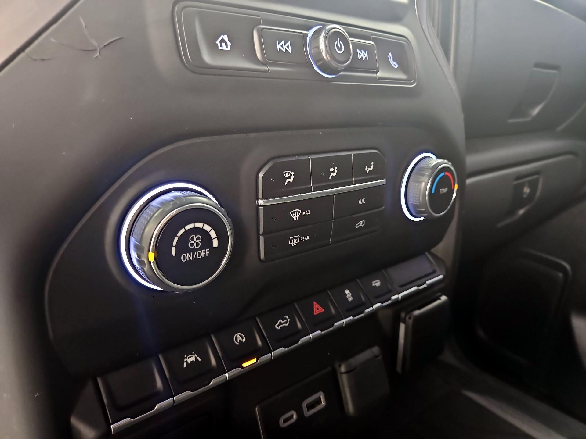 Thumbnail: 2023 Chevrolet Silverado 1500 - 16