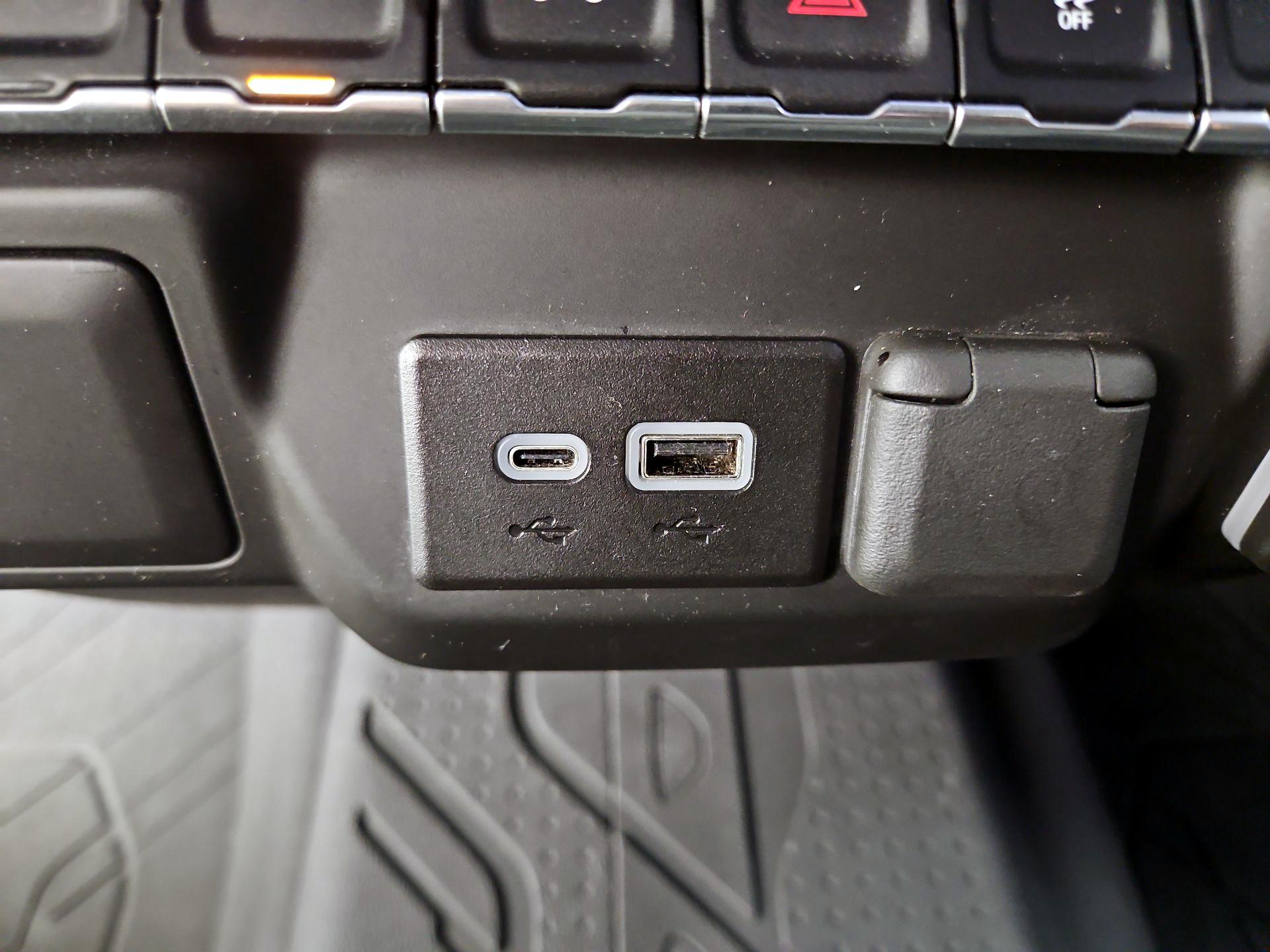 Thumbnail: 2023 Chevrolet Silverado 1500 - 18