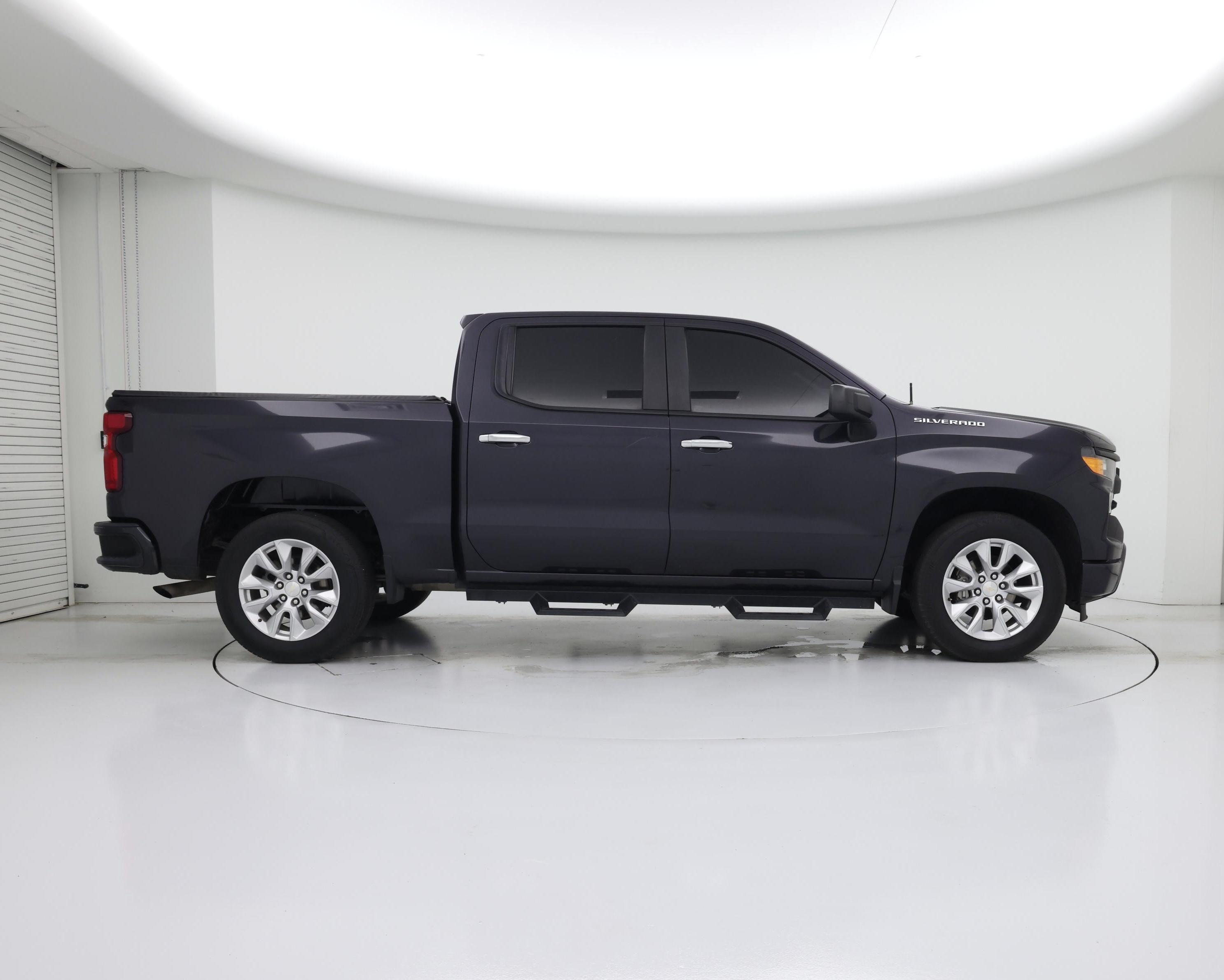 Thumbnail: 2023 Chevrolet Silverado 1500 - 7