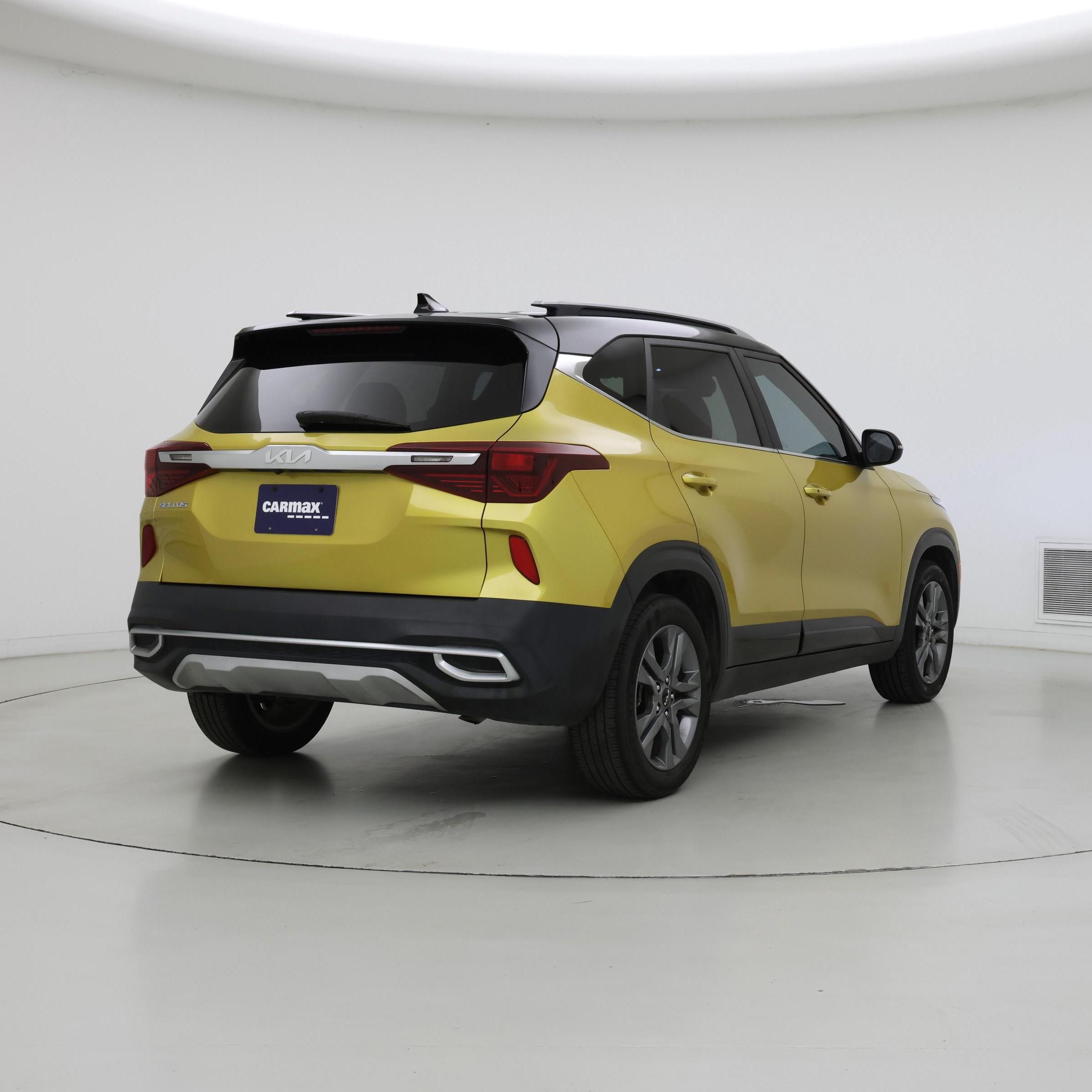 Thumbnail: 2022 Kia Seltos - 8