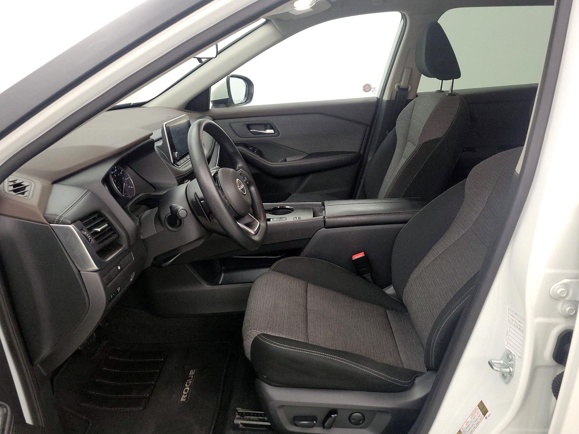 Thumbnail: 2023 Nissan Rogue - 11