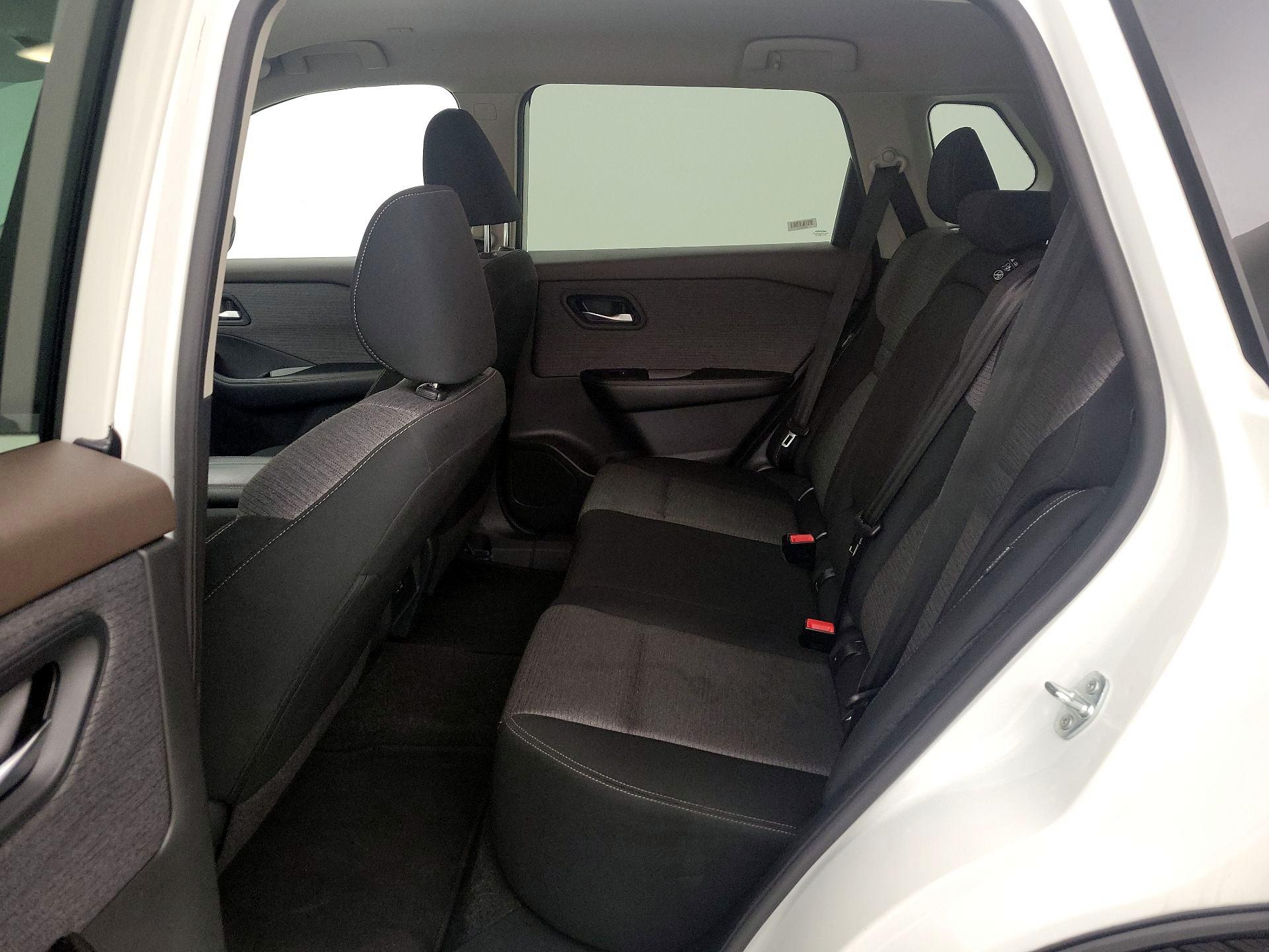 Thumbnail: 2023 Nissan Rogue - 19