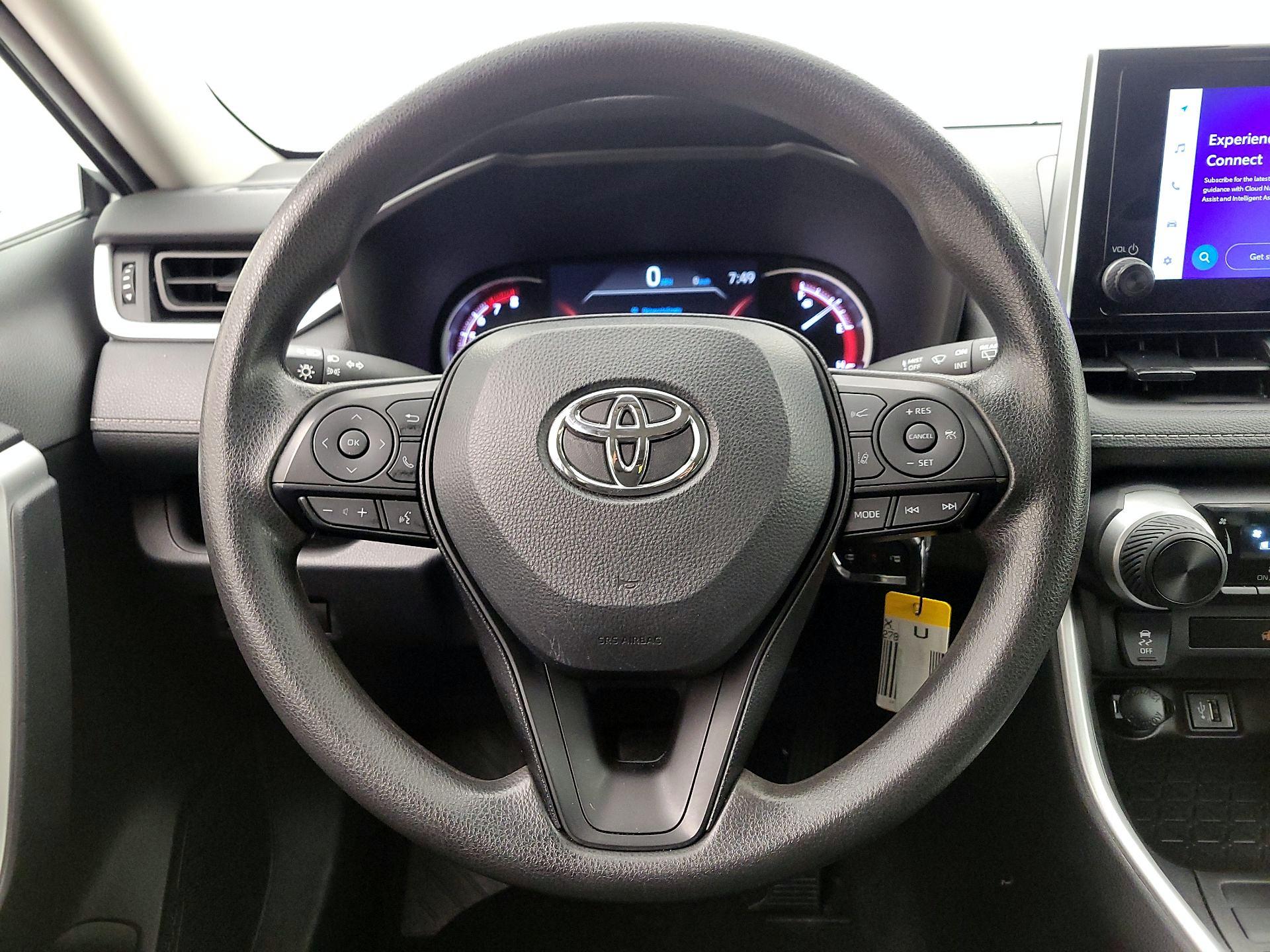 Thumbnail: 2024 Toyota RAV4 - 10