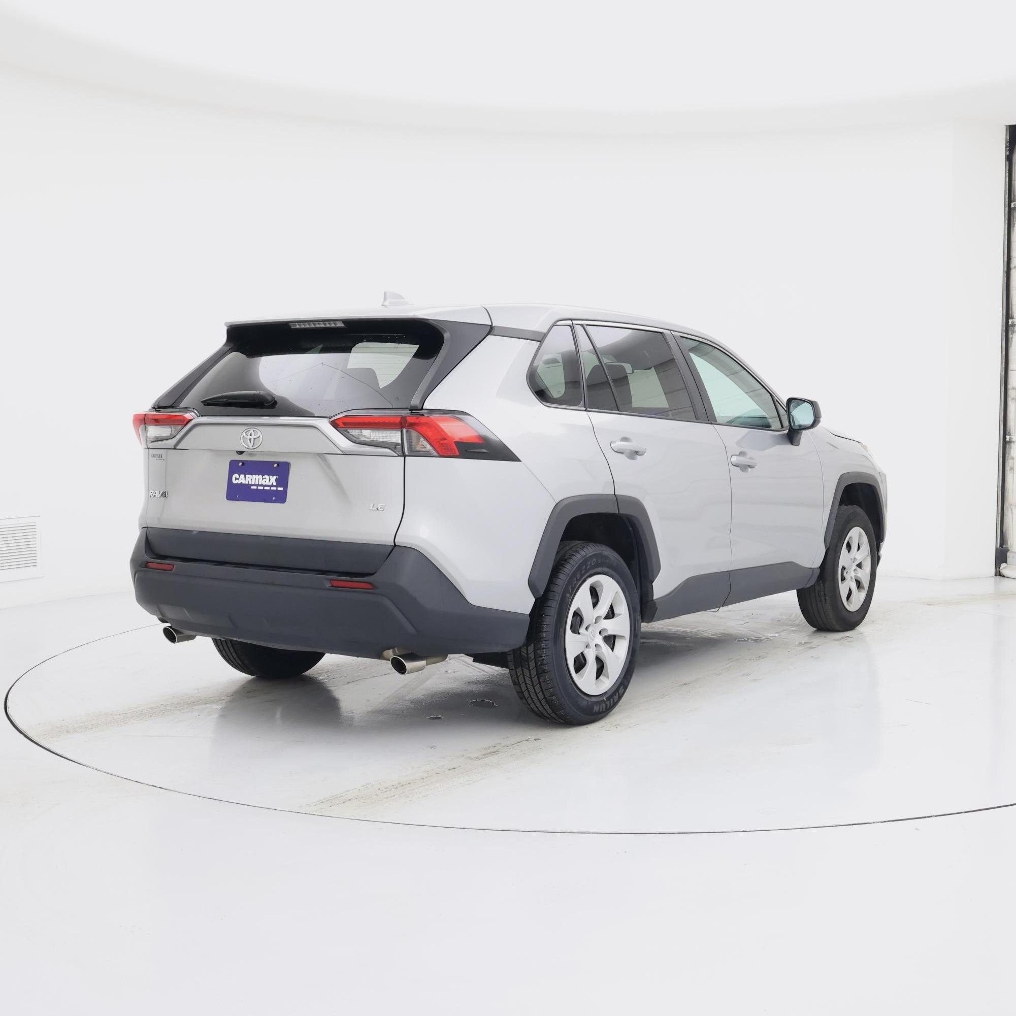 Thumbnail: 2024 Toyota RAV4 - 8