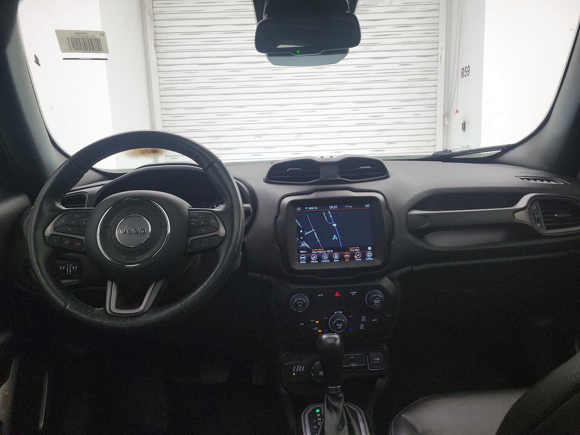 Thumbnail: 2020 Jeep Renegade - 9