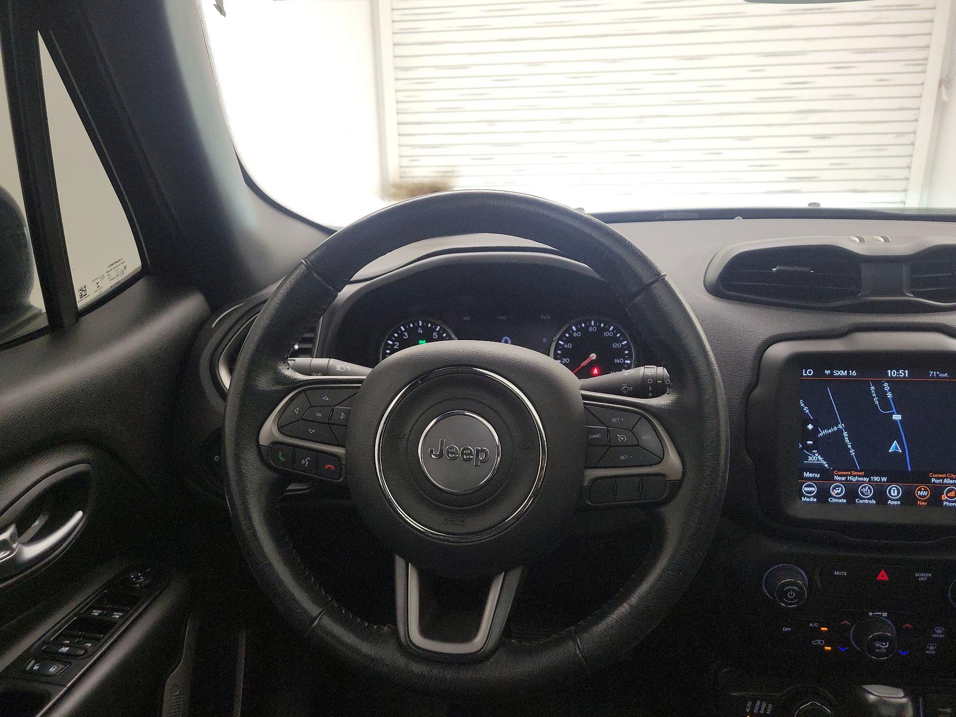 Thumbnail: 2020 Jeep Renegade - 10