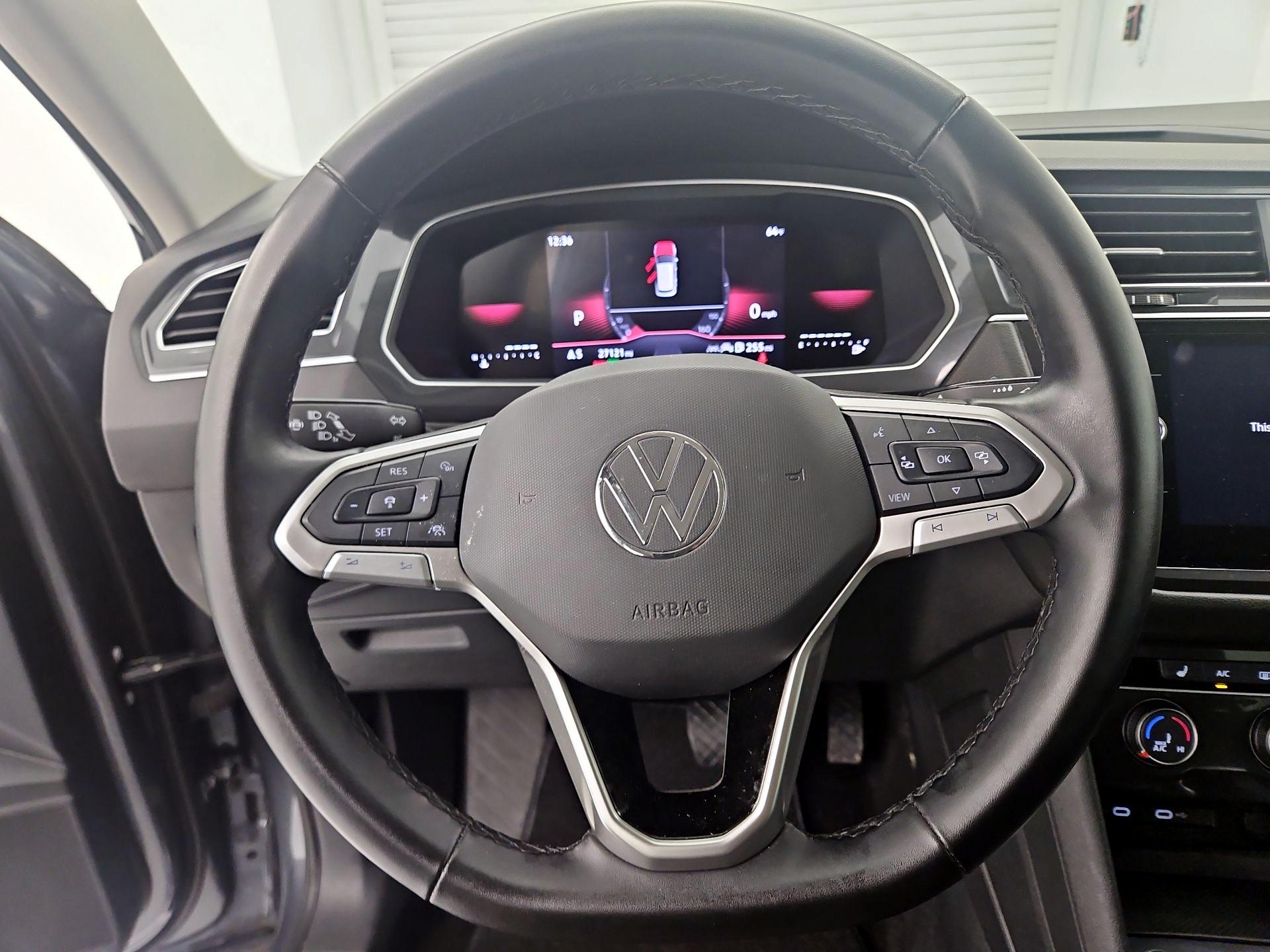 Thumbnail: 2024 Volkswagen Tiguan - 10