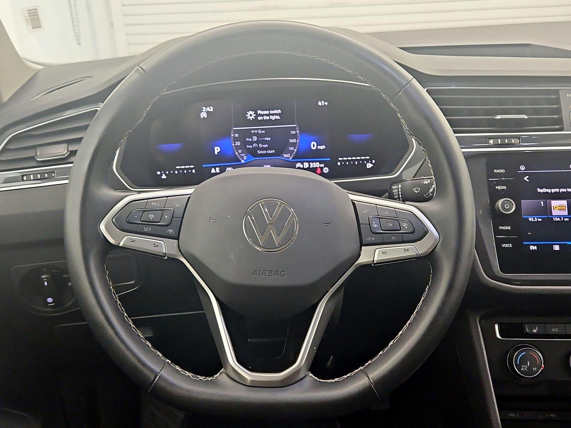 Thumbnail: 2024 Volkswagen Tiguan - 10