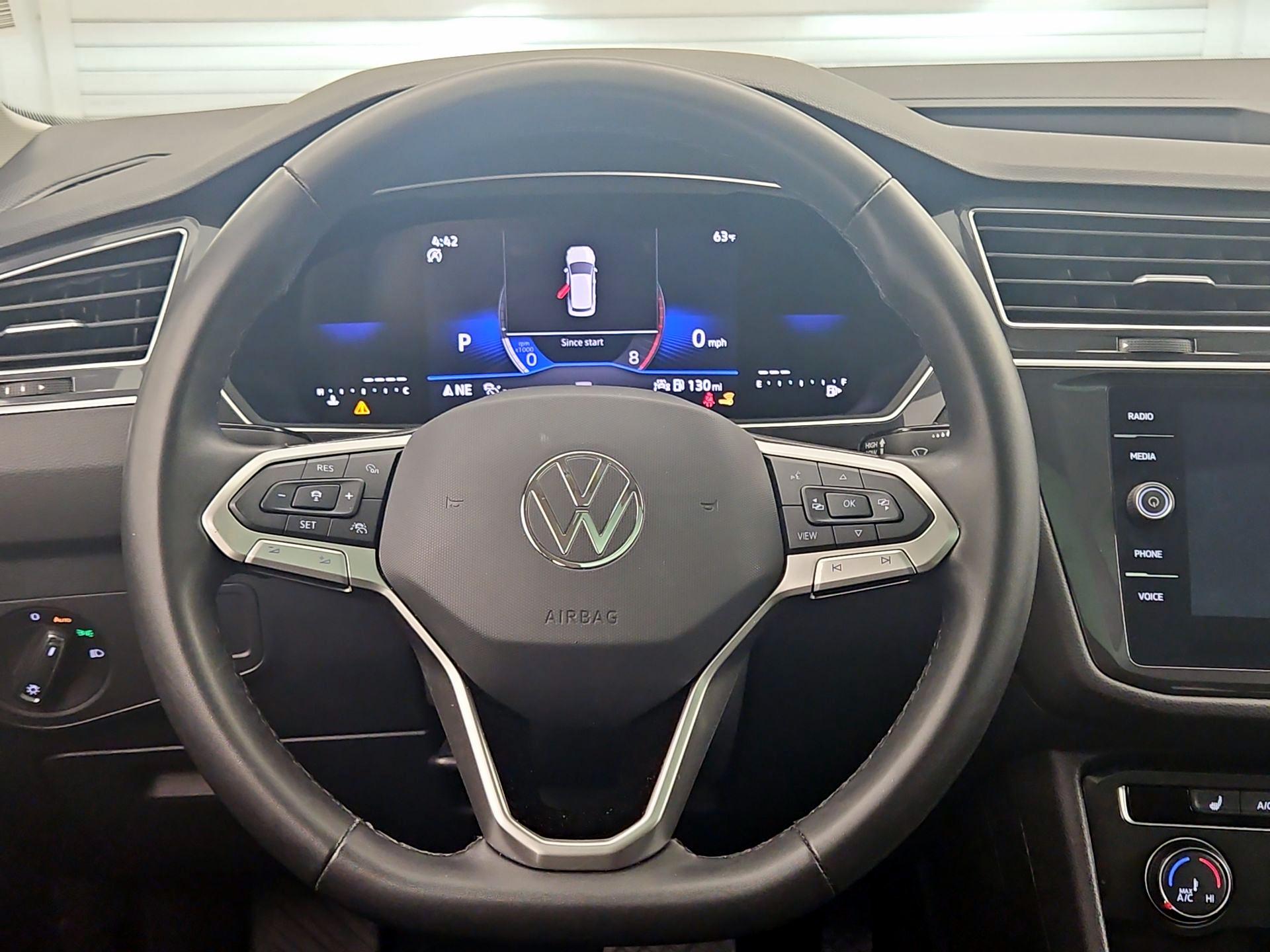 Thumbnail: 2024 Volkswagen Tiguan - 10