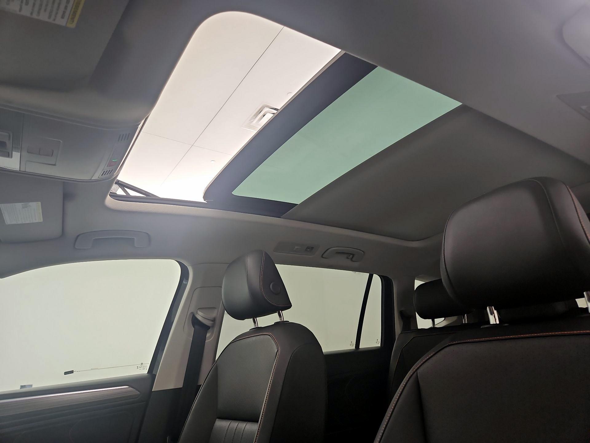 Thumbnail: 2024 Volkswagen Tiguan - 19