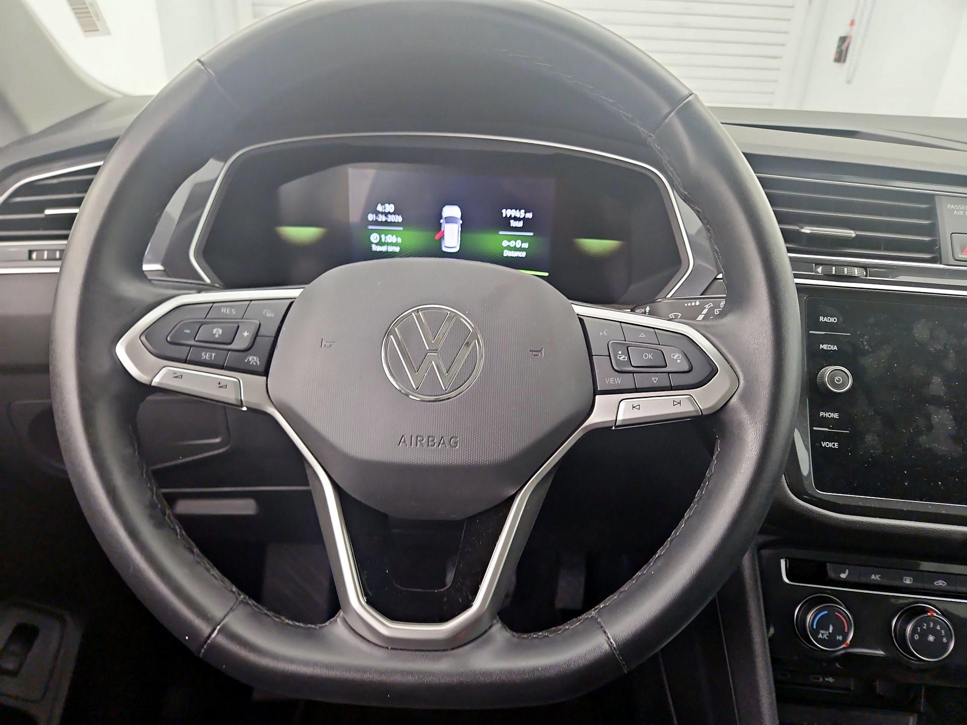 Thumbnail: 2024 Volkswagen Tiguan - 10