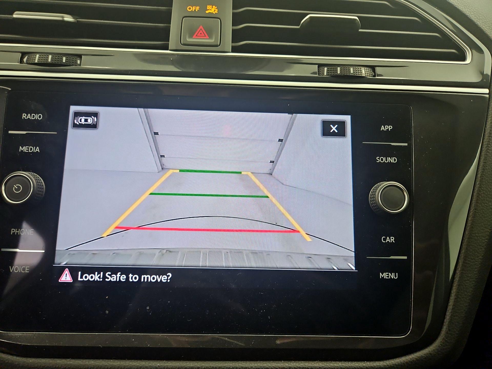 Thumbnail: 2024 Volkswagen Tiguan - 15