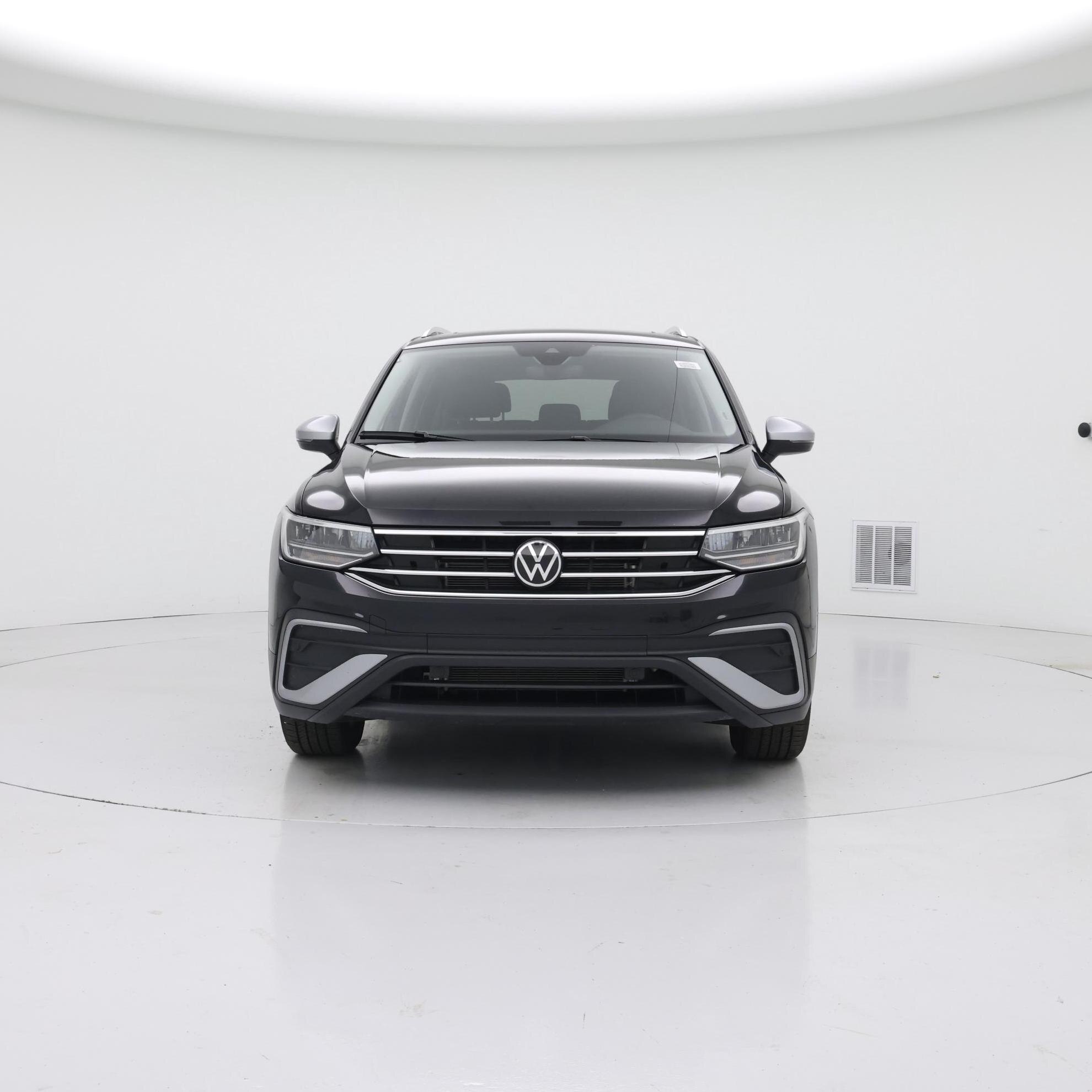 Thumbnail: 2024 Volkswagen Tiguan - 5