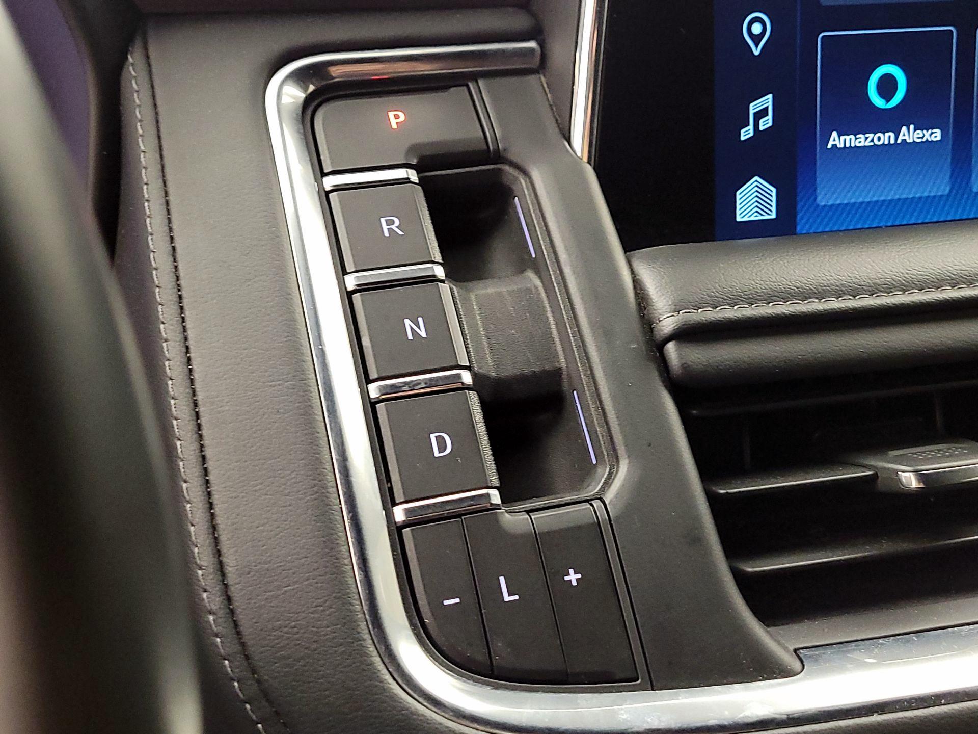 Thumbnail: 2024 Chevrolet Tahoe - 17