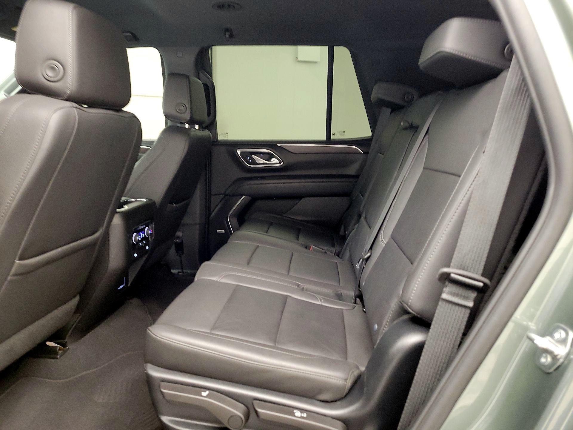 Thumbnail: 2024 Chevrolet Tahoe - 19