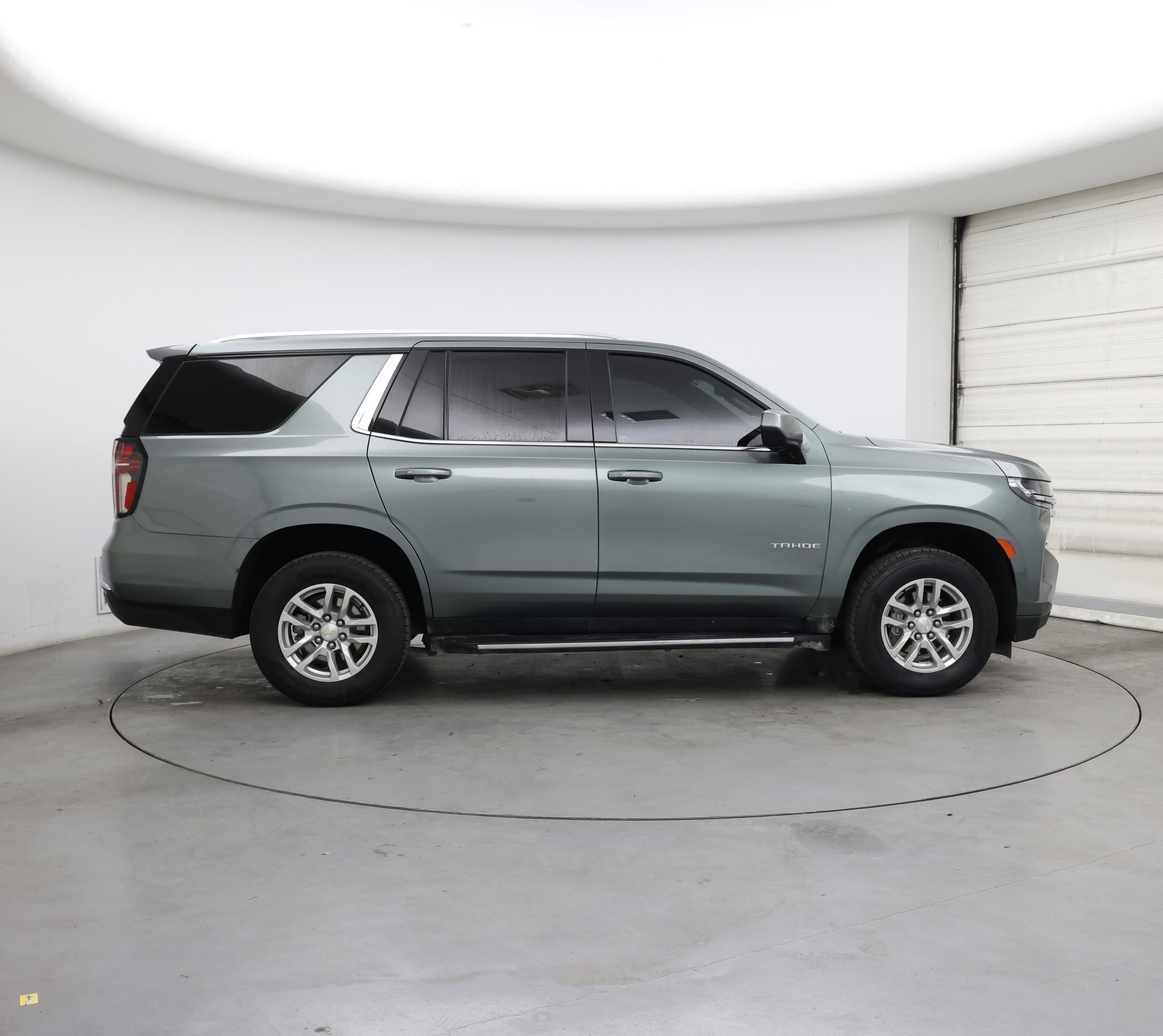 Thumbnail: 2024 Chevrolet Tahoe - 7