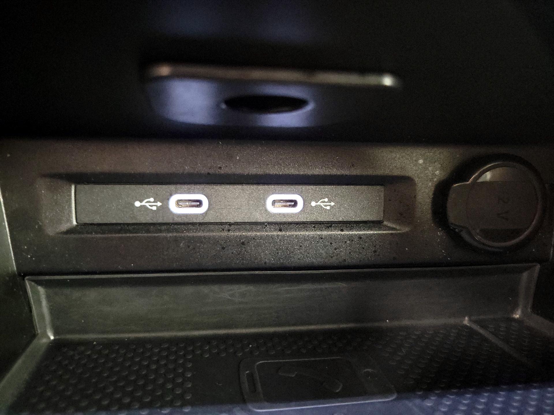 Thumbnail: 2024 Volkswagen Tiguan - 18