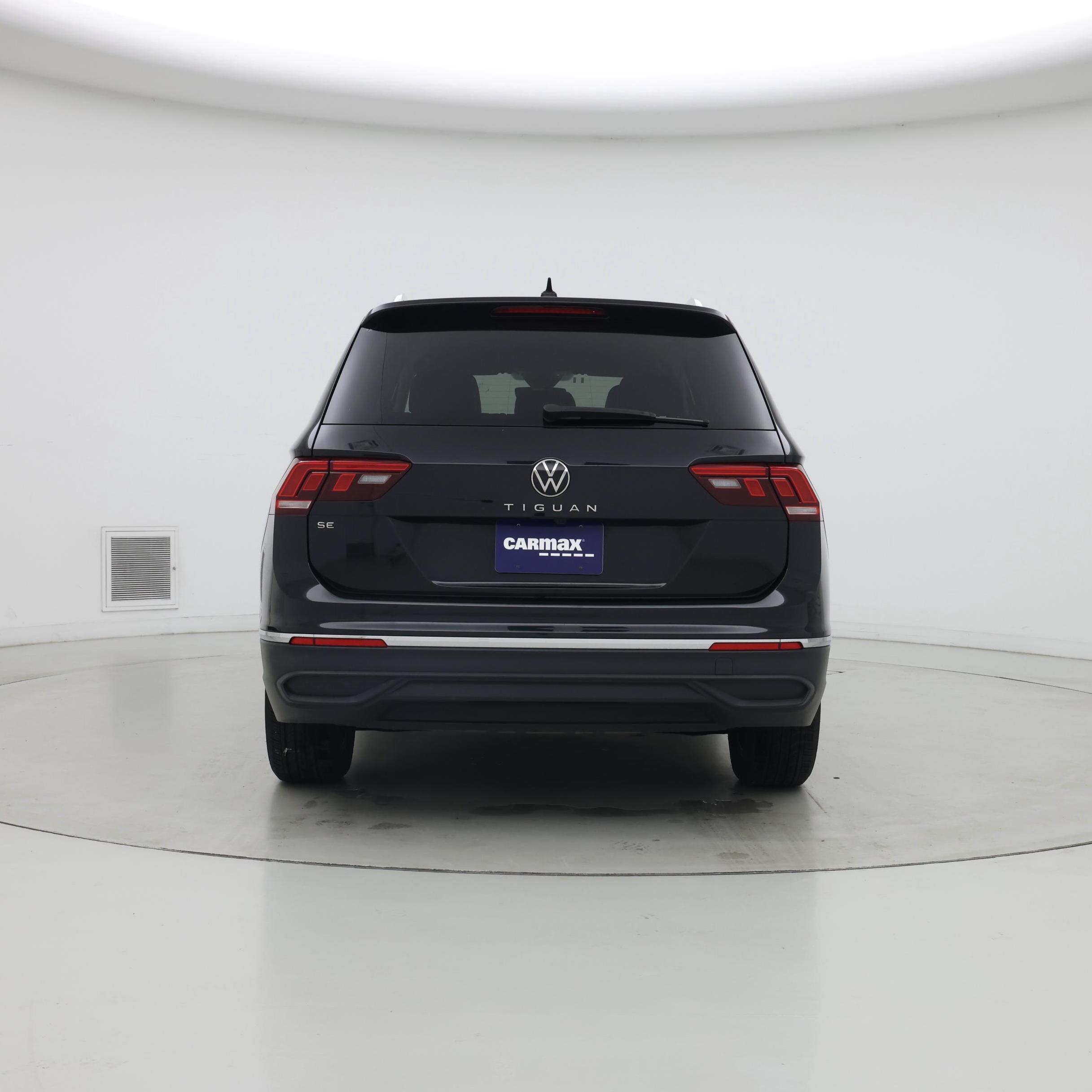 Thumbnail: 2024 Volkswagen Tiguan - 6