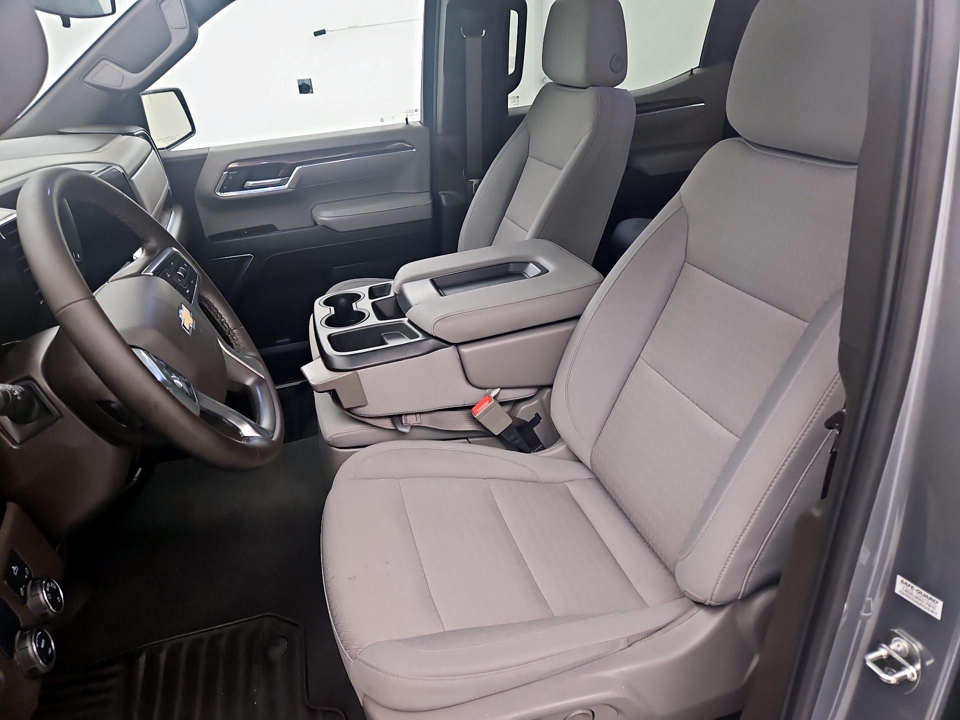 Thumbnail: 2024 Chevrolet Silverado 1500 - 11