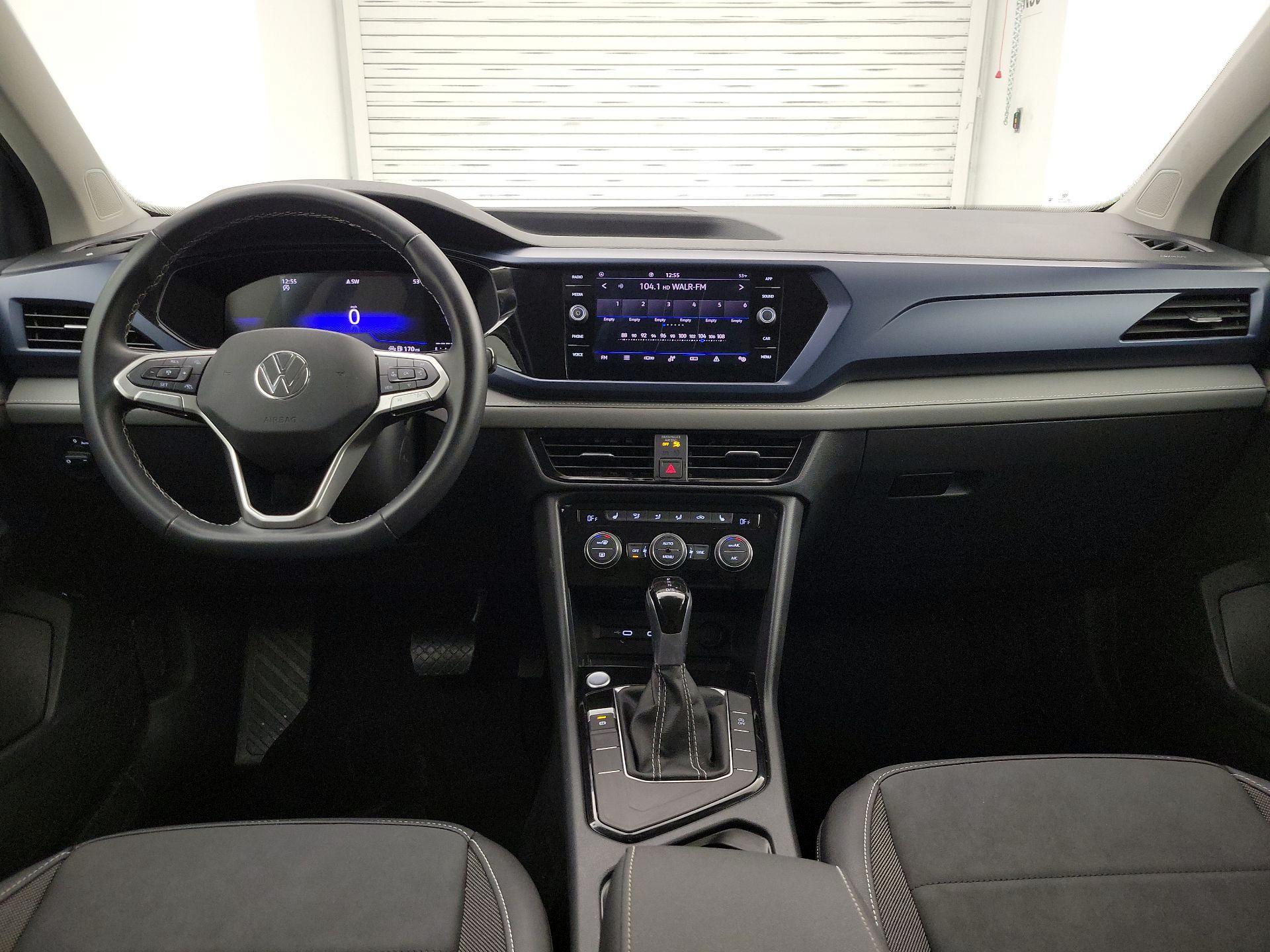 Thumbnail: 2024 Volkswagen Taos - 9