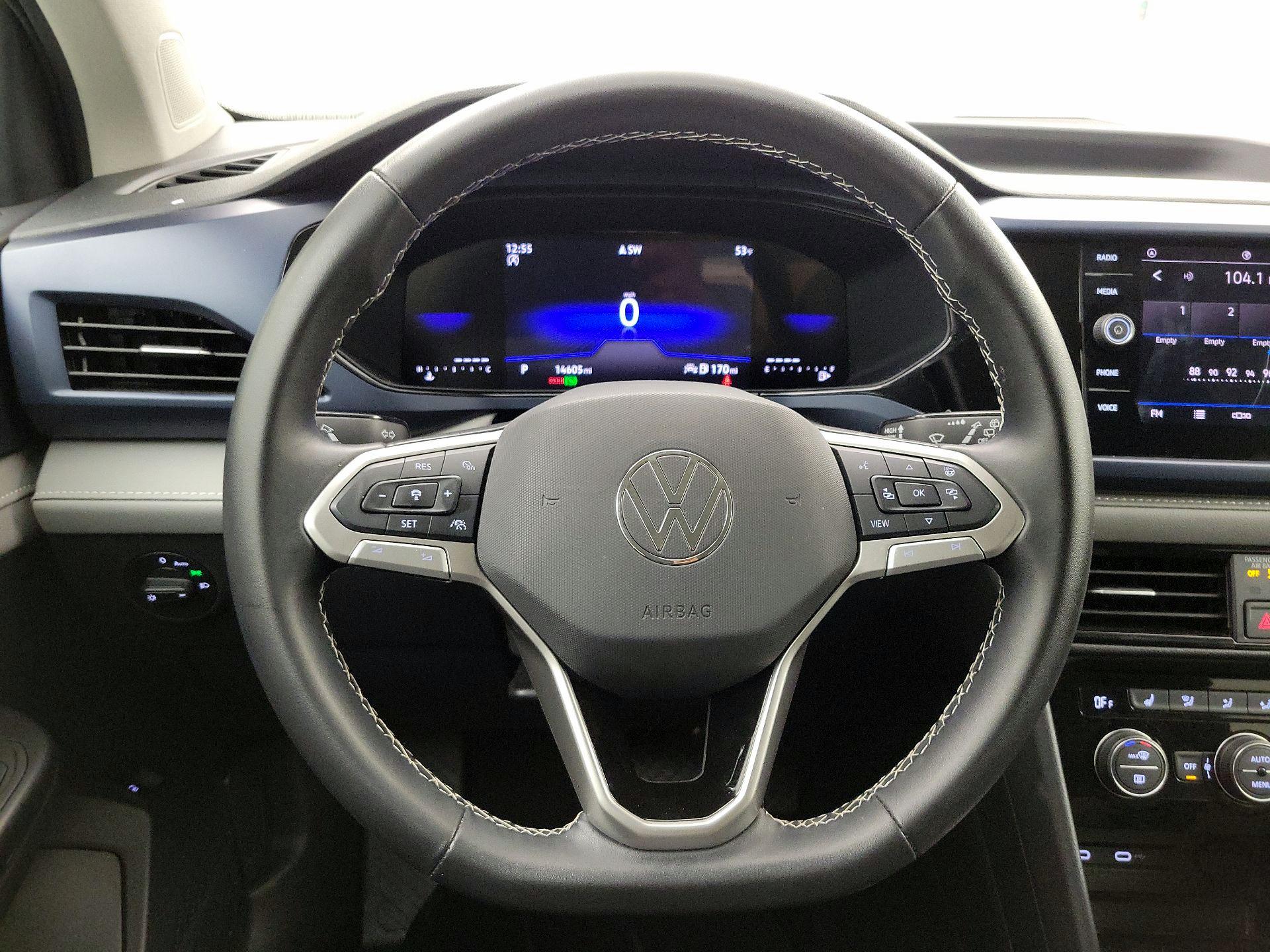 Thumbnail: 2024 Volkswagen Taos - 10