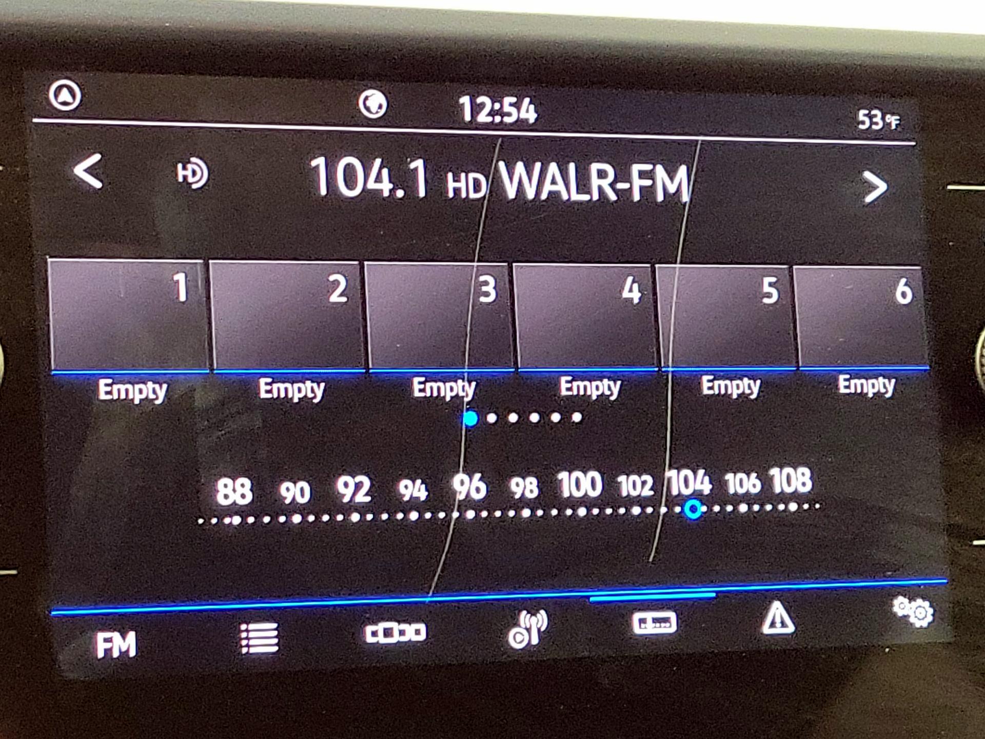 Thumbnail: 2024 Volkswagen Taos - 15