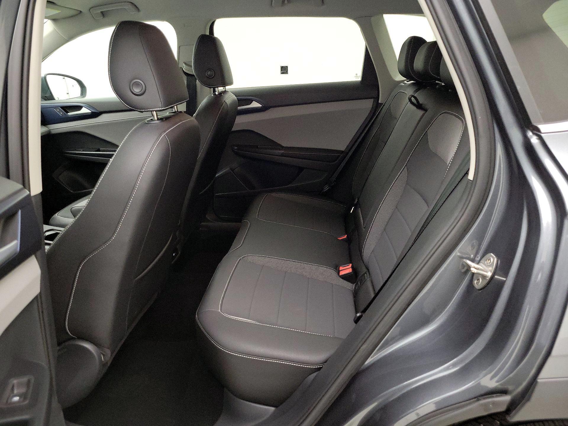 Thumbnail: 2024 Volkswagen Taos - 19