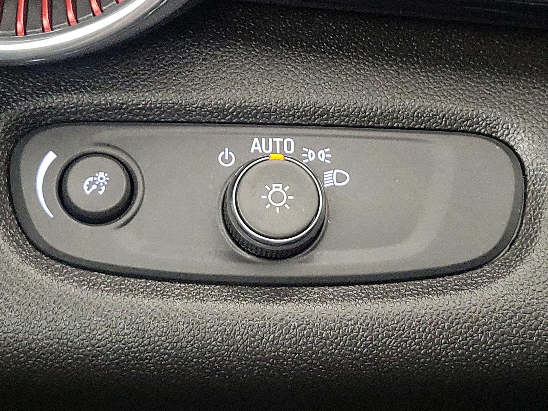 Thumbnail: 2025 Chevrolet Trax - 13