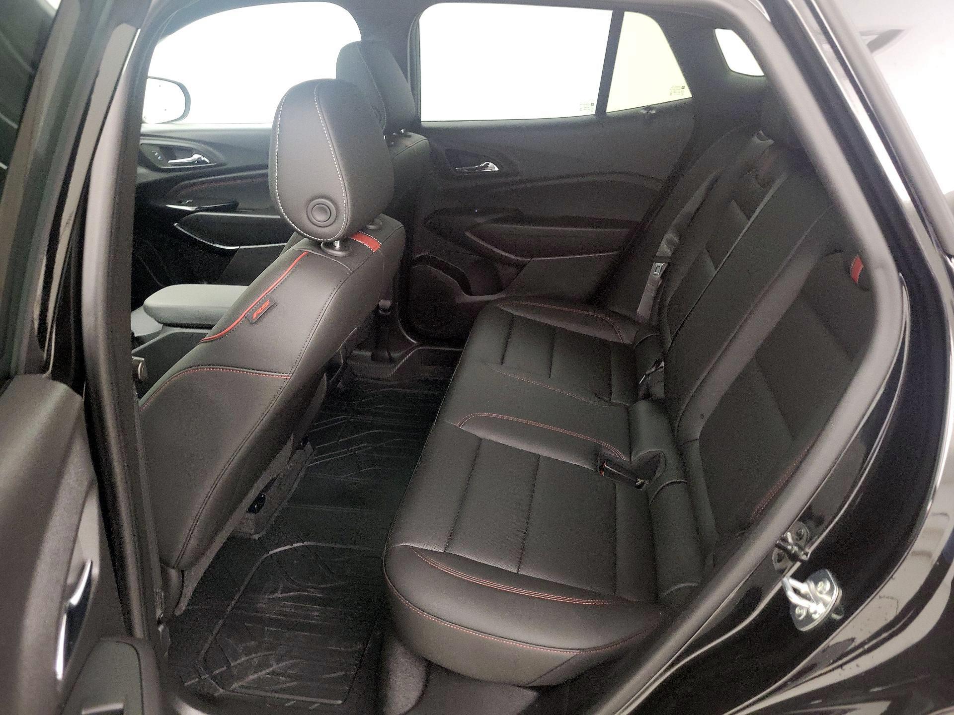 Thumbnail: 2025 Chevrolet Trax - 20