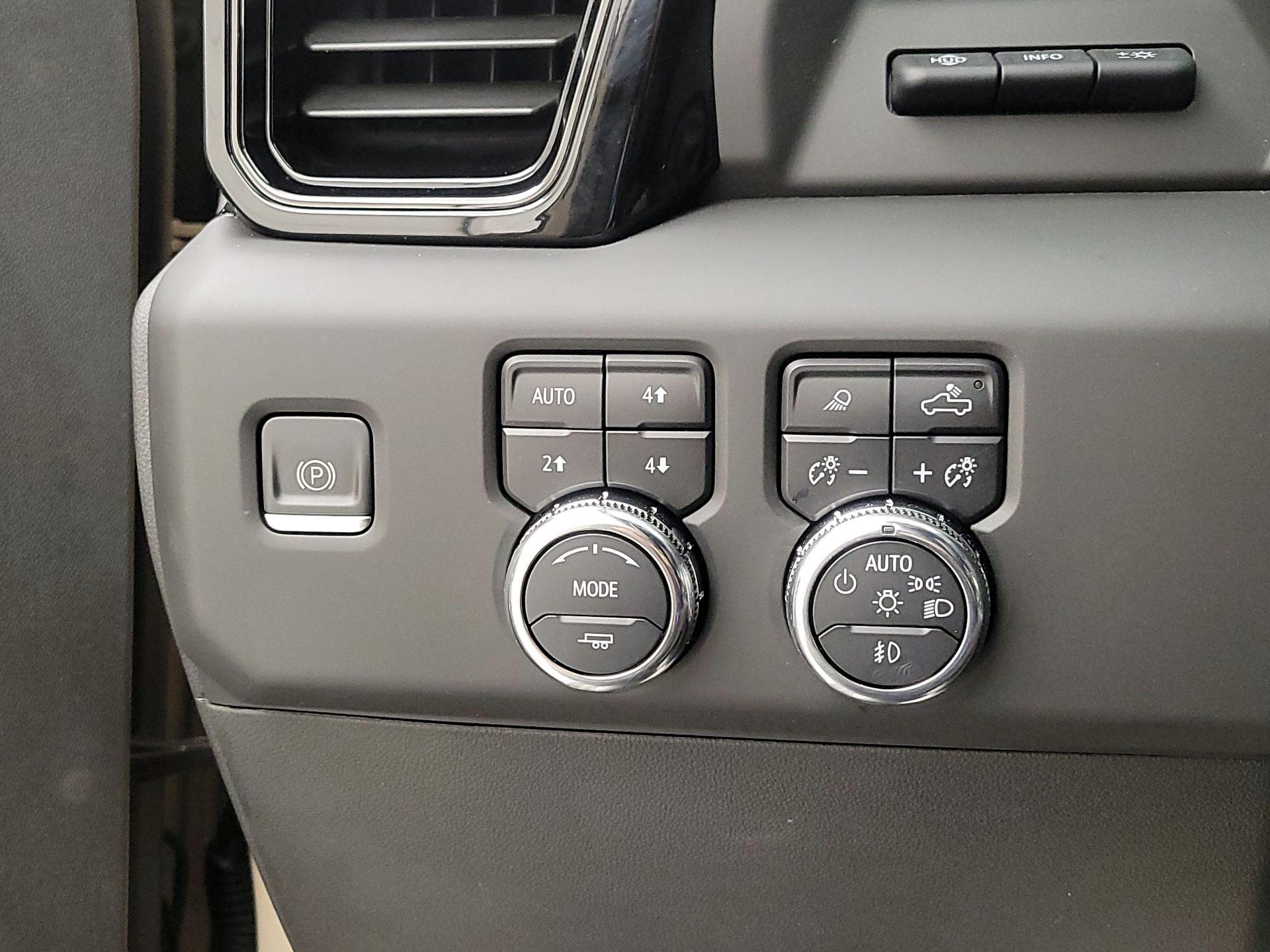 Thumbnail: 2023 GMC Sierra 1500 - 13