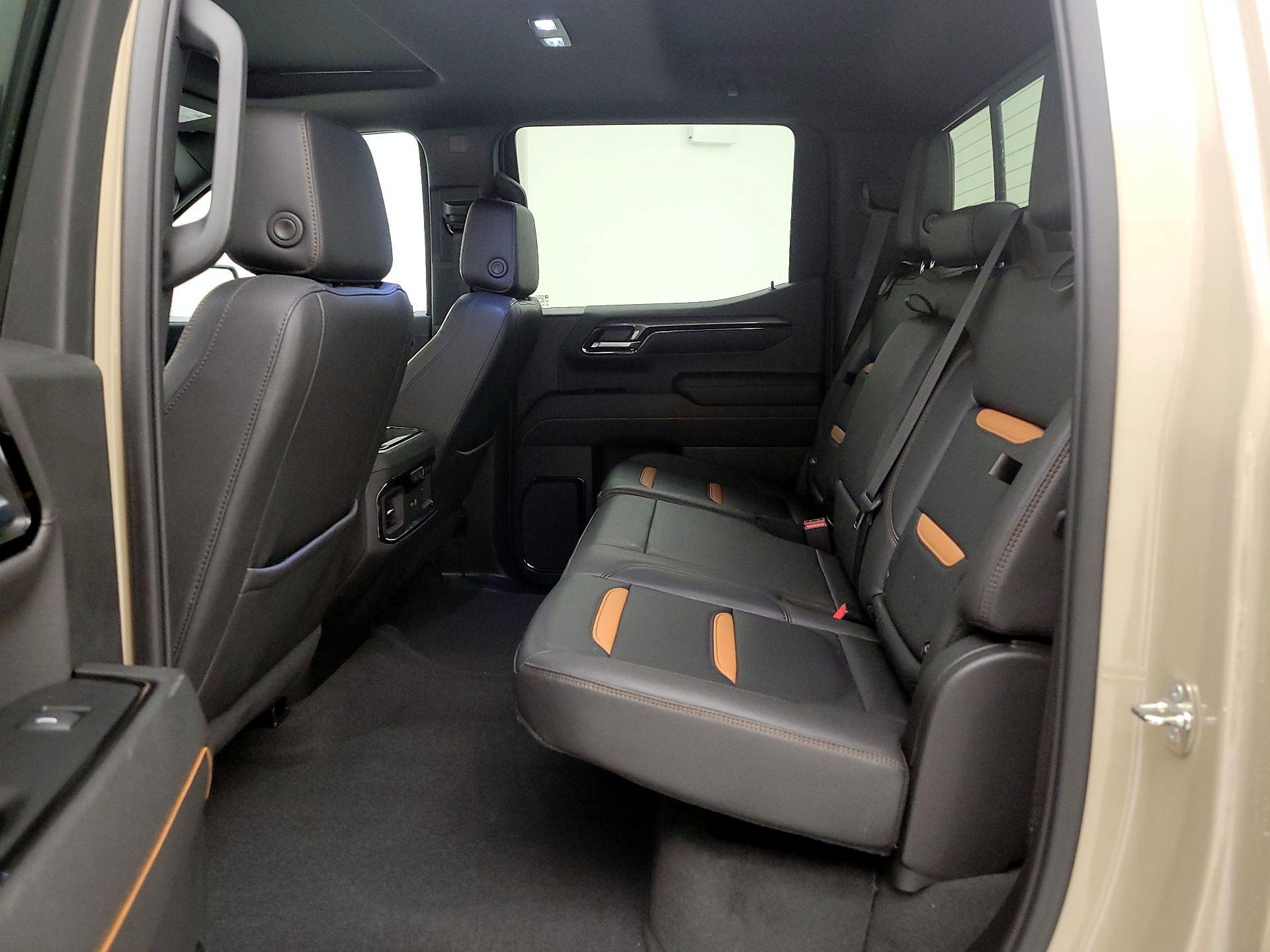 Thumbnail: 2023 GMC Sierra 1500 - 19