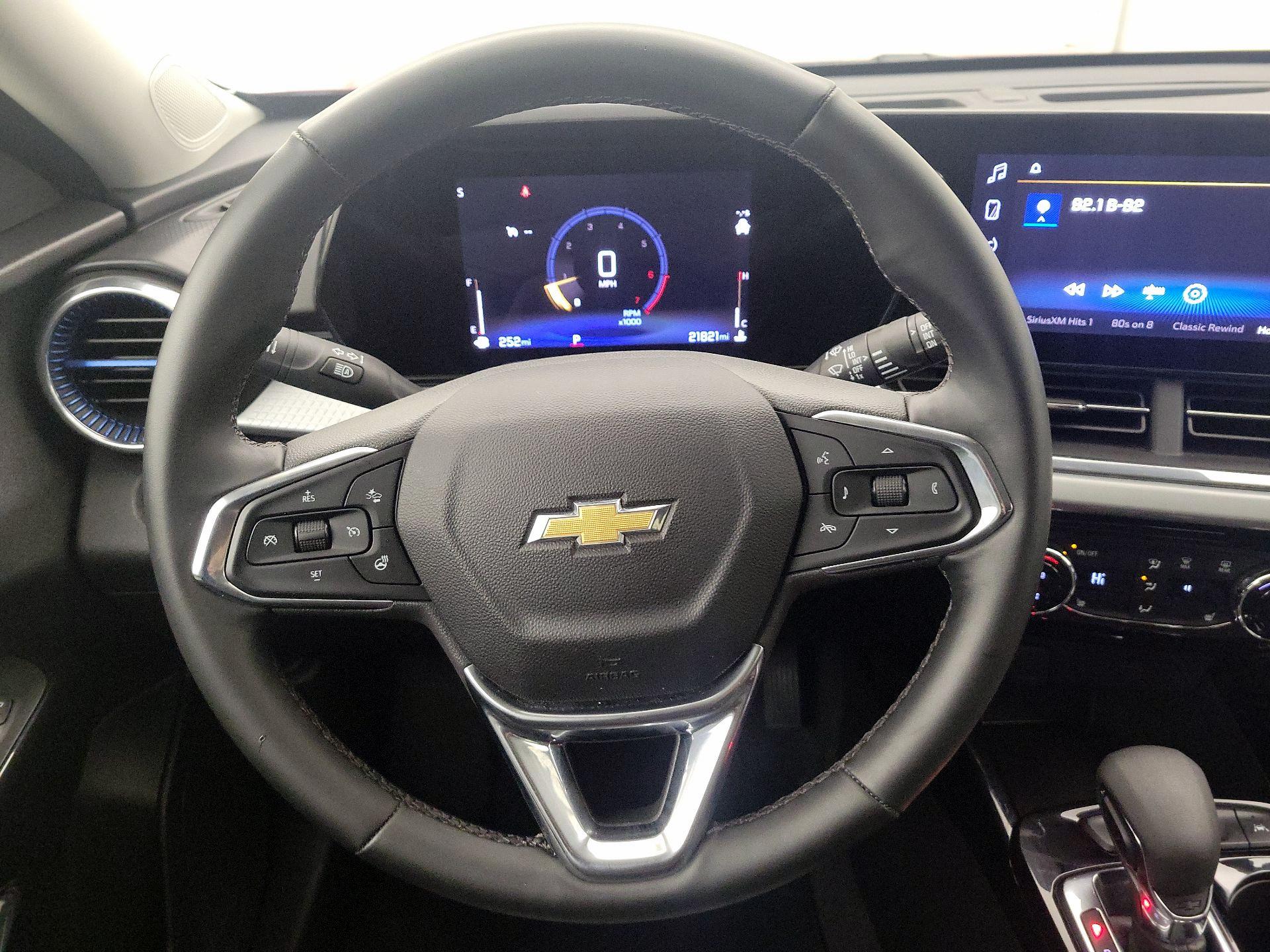 Thumbnail: 2025 Chevrolet Trax - 10