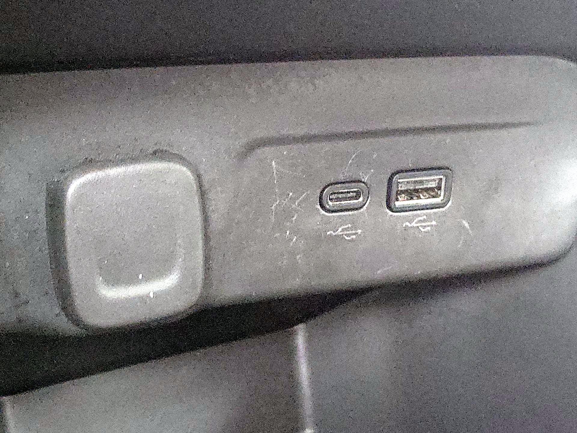 Thumbnail: 2025 Chevrolet Trax - 18