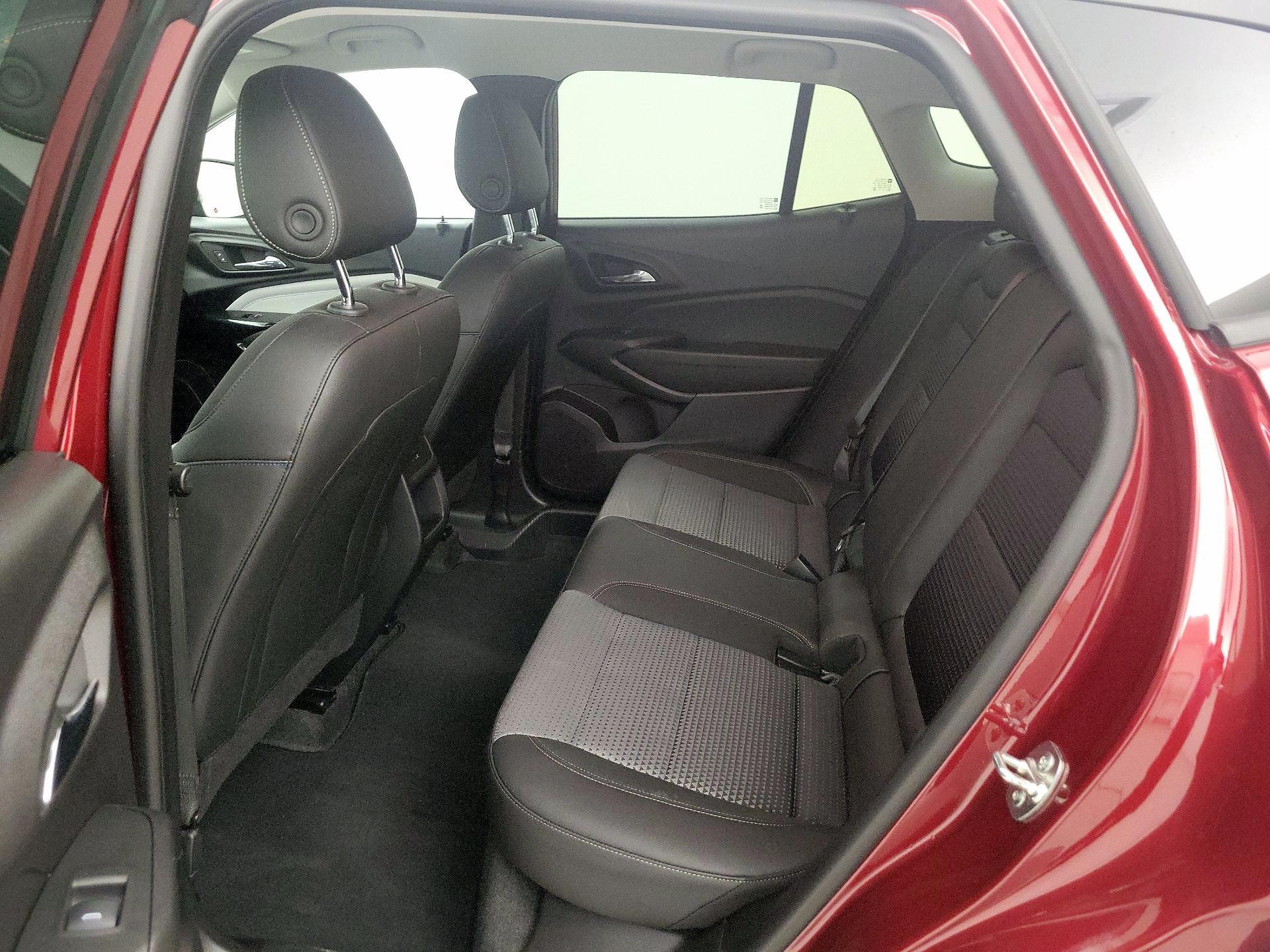 Thumbnail: 2025 Chevrolet Trax - 19