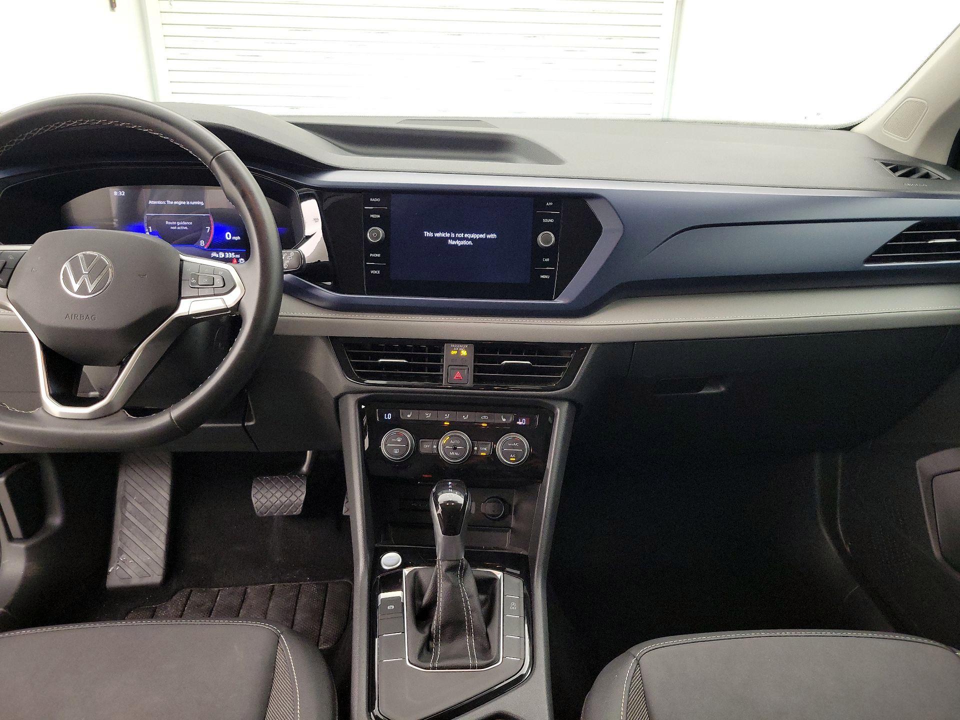 Thumbnail: 2024 Volkswagen Taos - 9