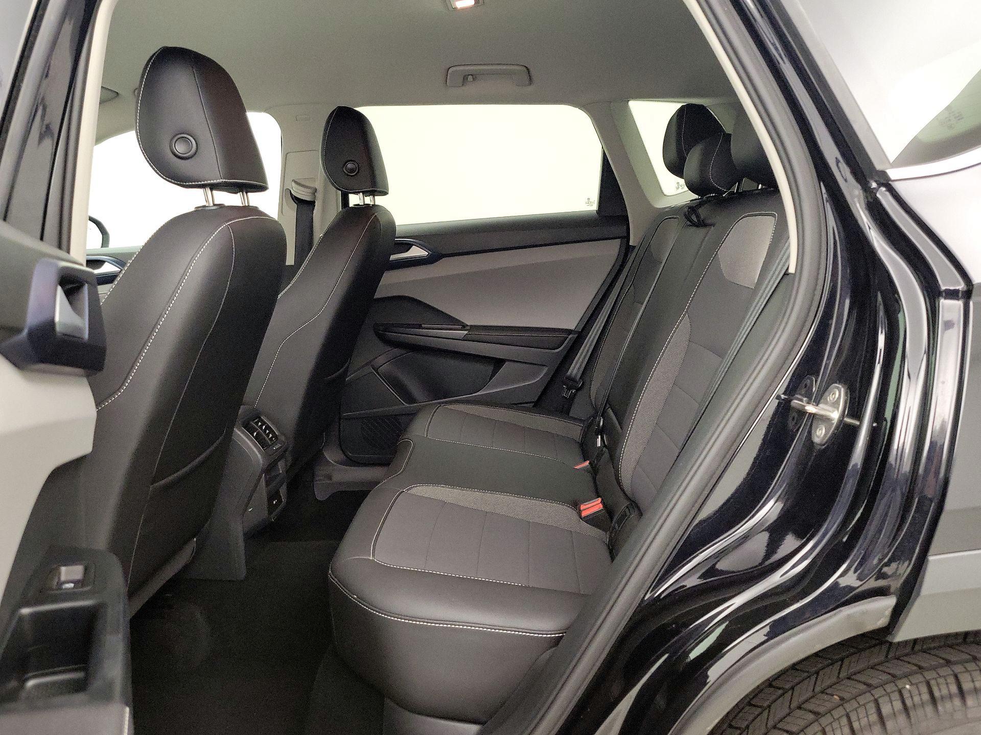 Thumbnail: 2024 Volkswagen Taos - 19