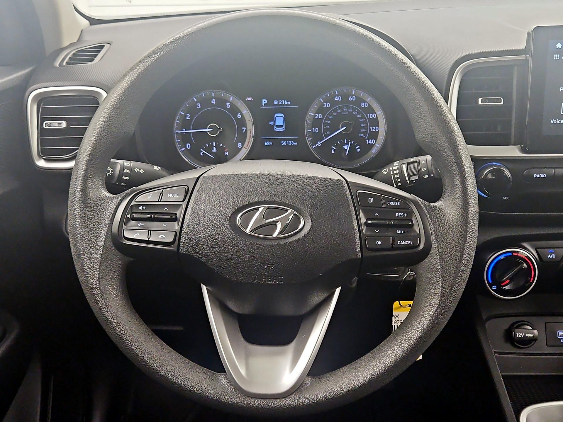 Thumbnail: 2021 Hyundai Venue - 10