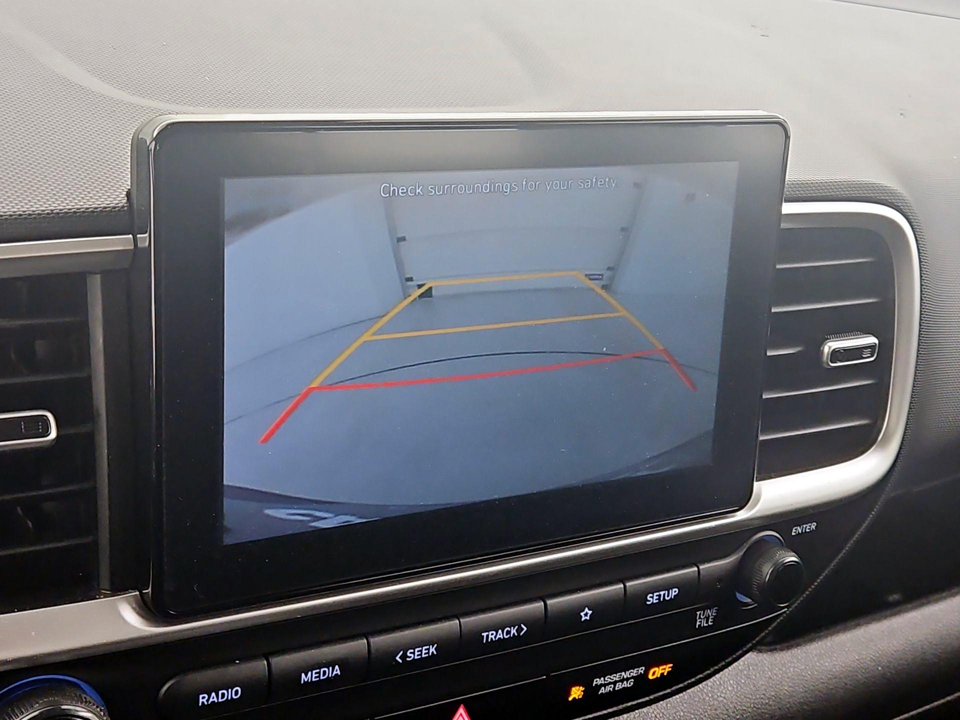 Thumbnail: 2021 Hyundai Venue - 14