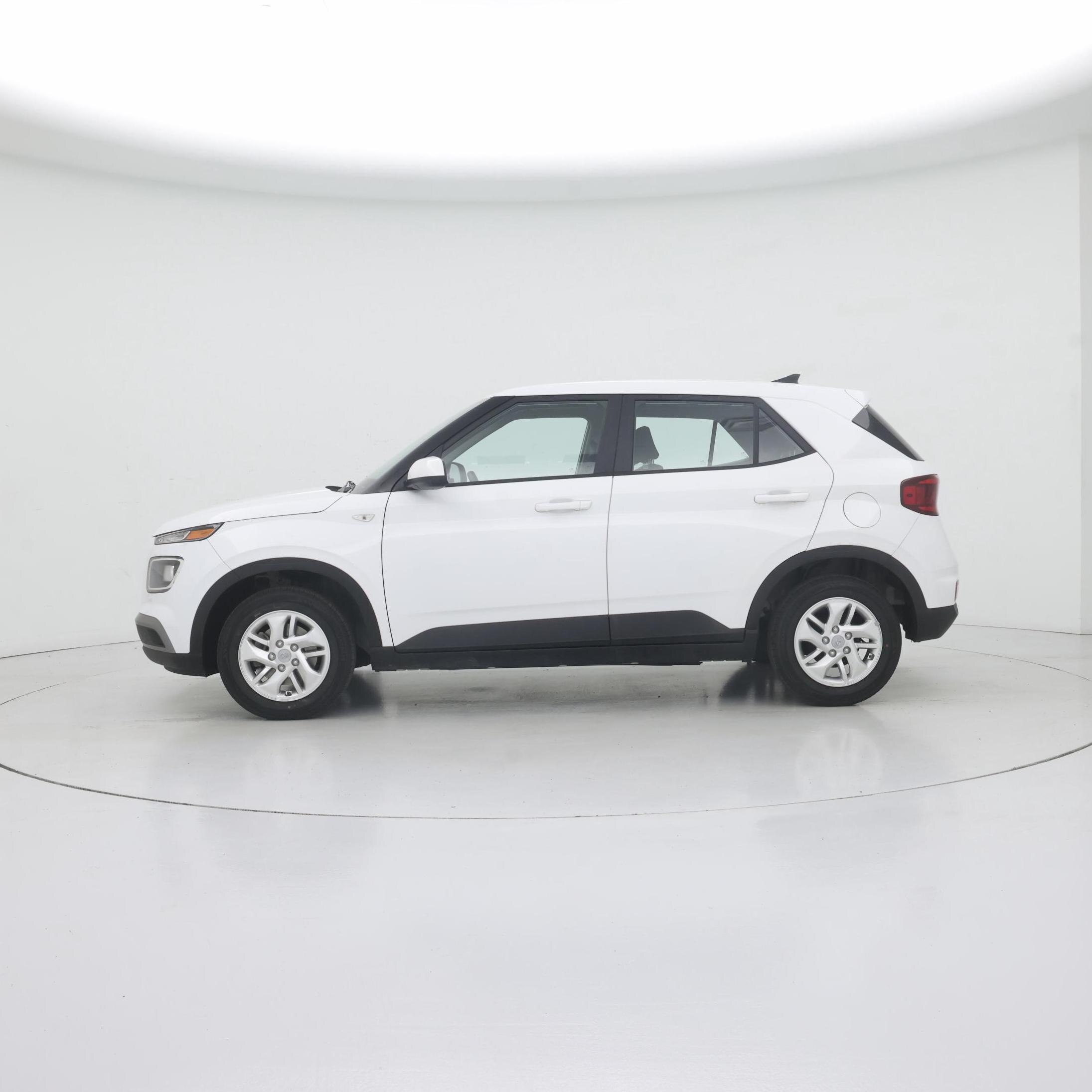 Thumbnail: 2021 Hyundai Venue - 3