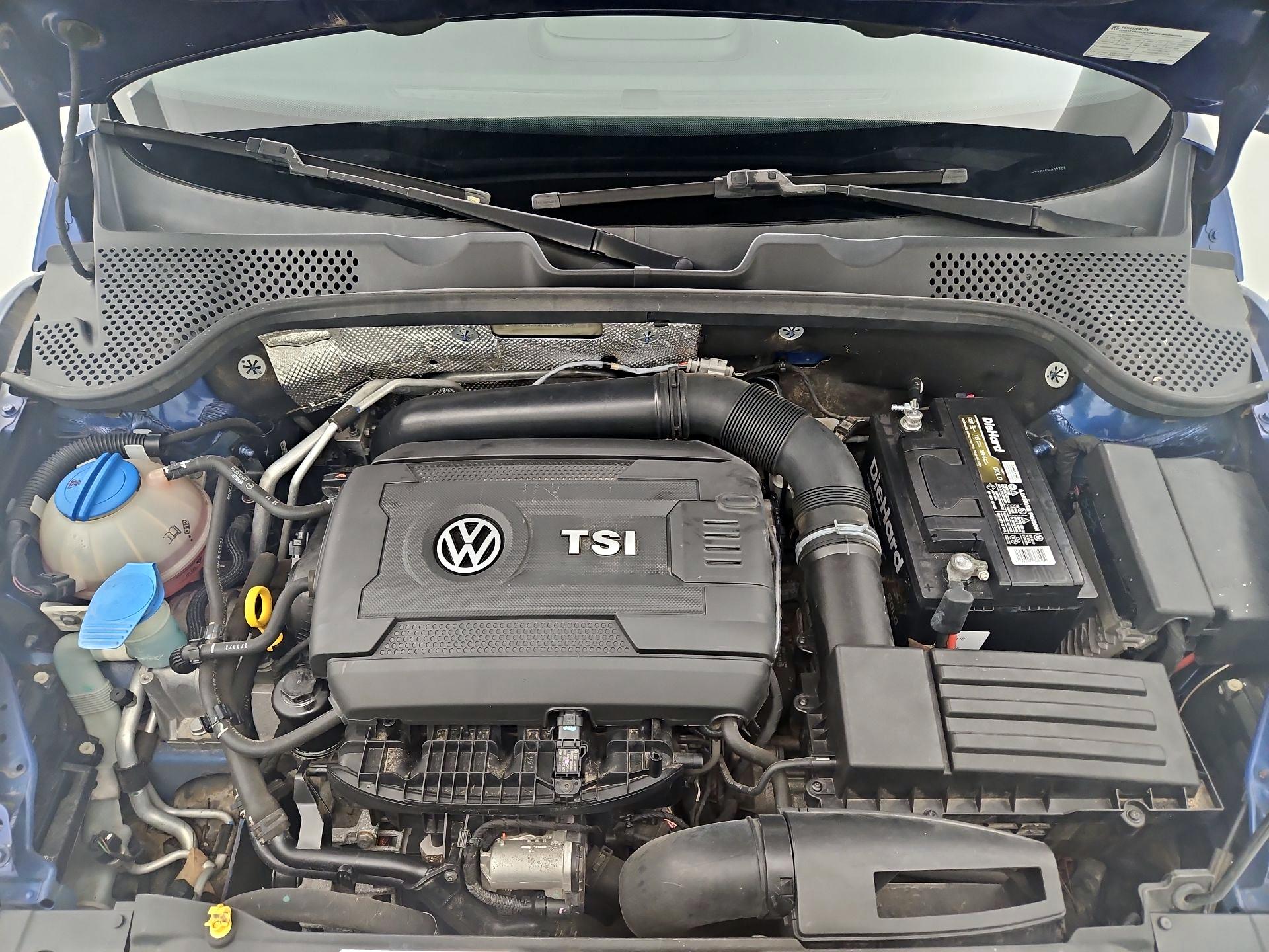 Thumbnail: 2014 Volkswagen Beetle - 20