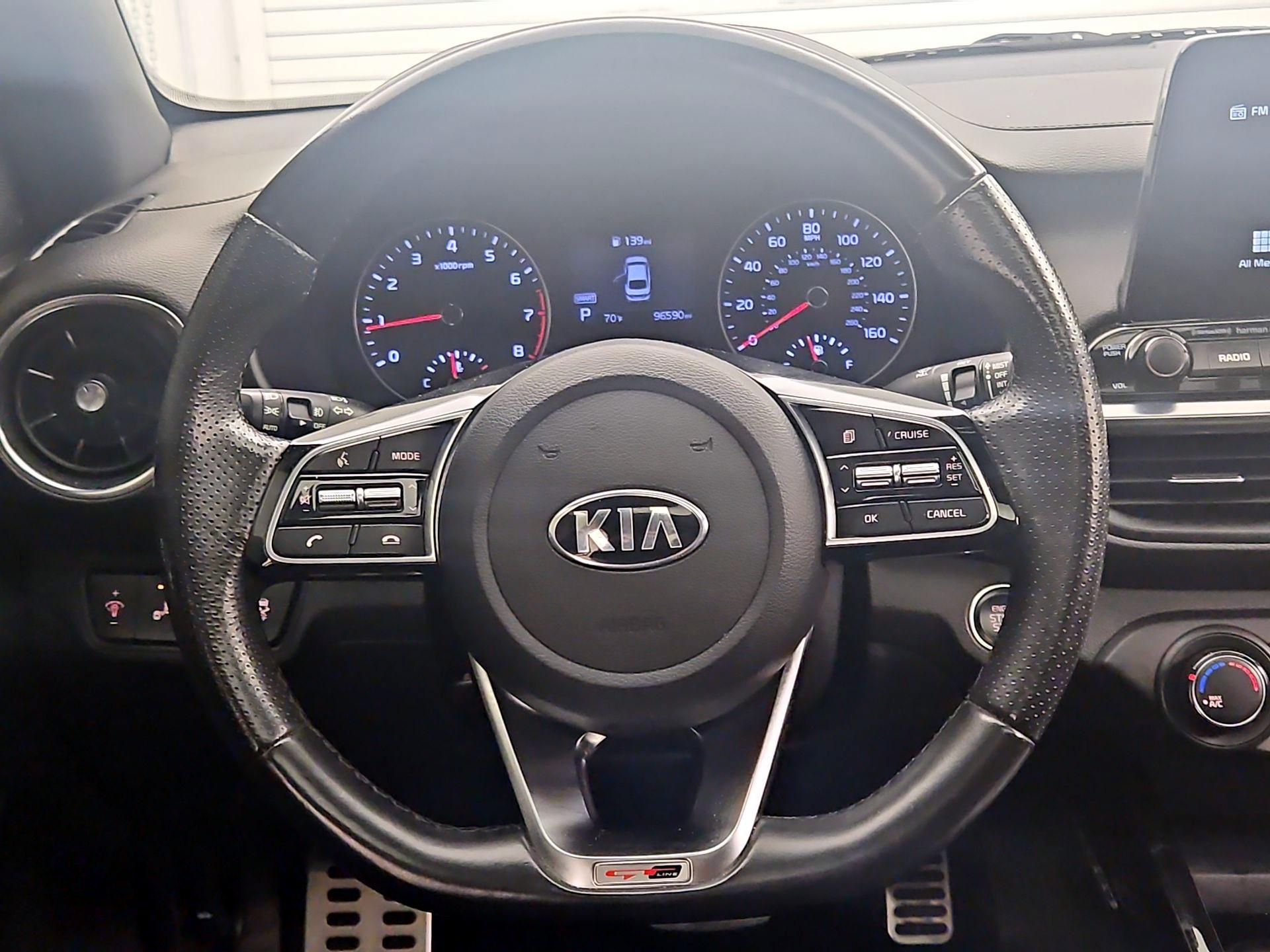 Thumbnail: 2021 Kia Forte - 10