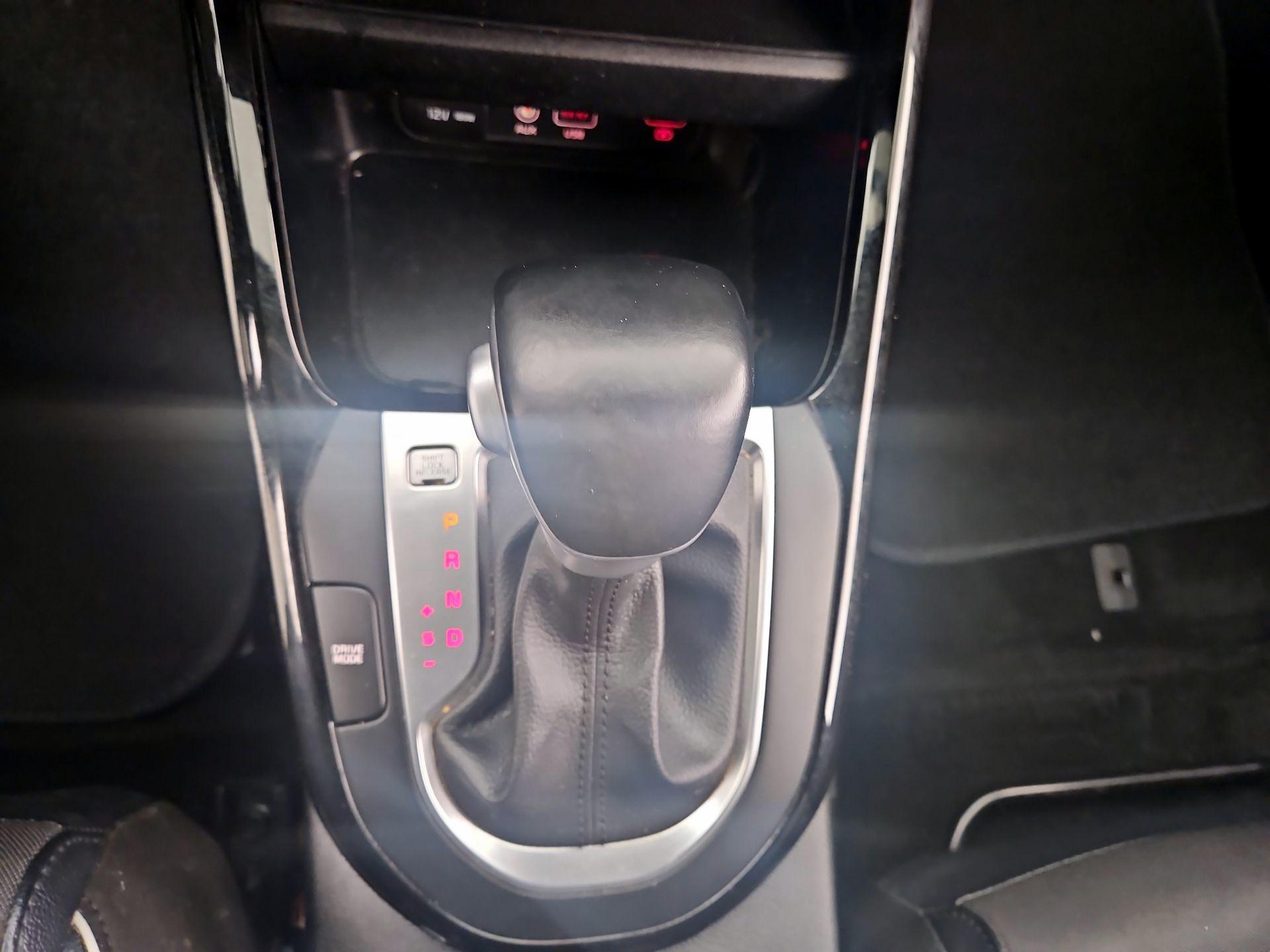 Thumbnail: 2021 Kia Forte - 17