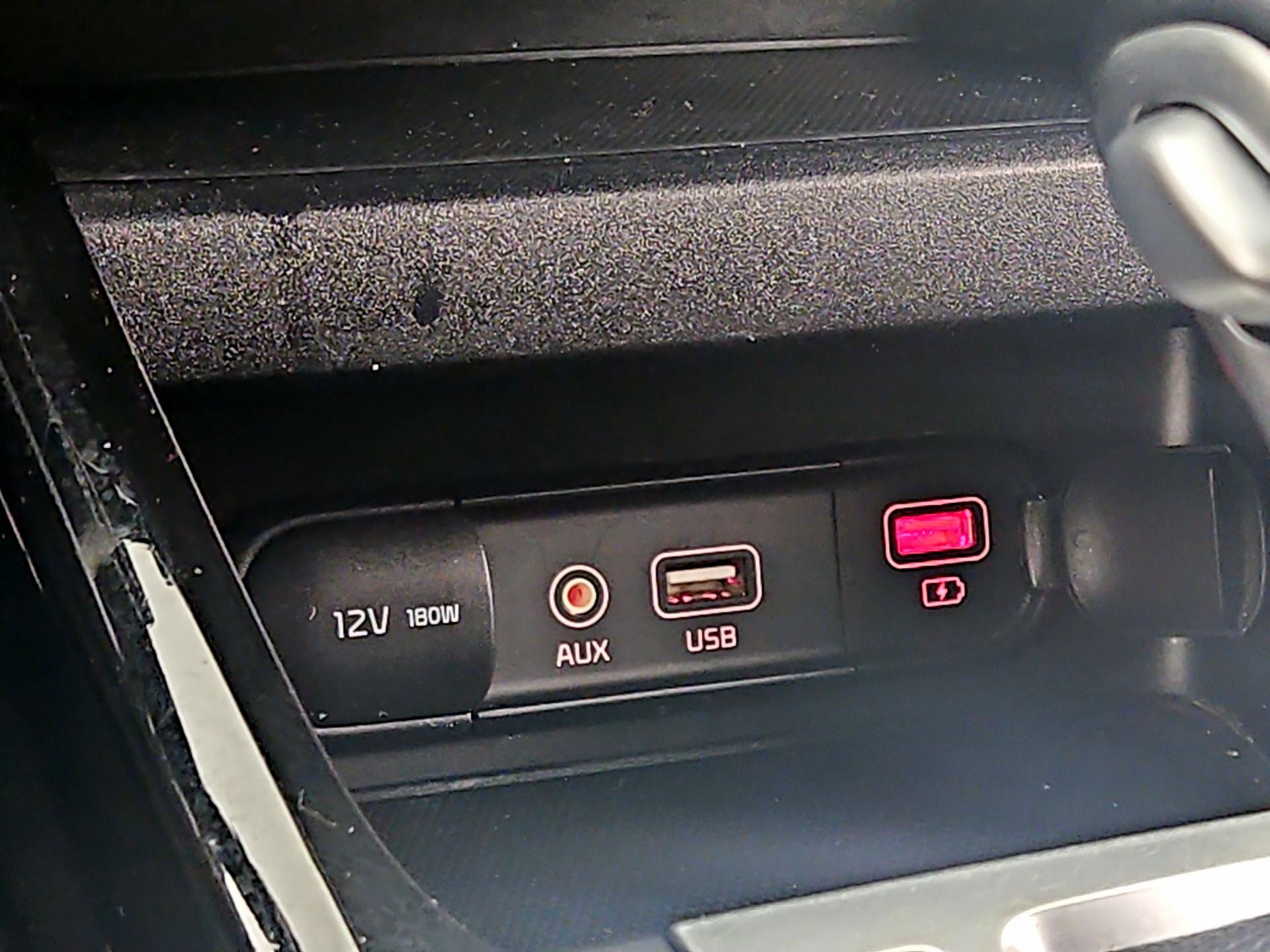 Thumbnail: 2021 Kia Forte - 18