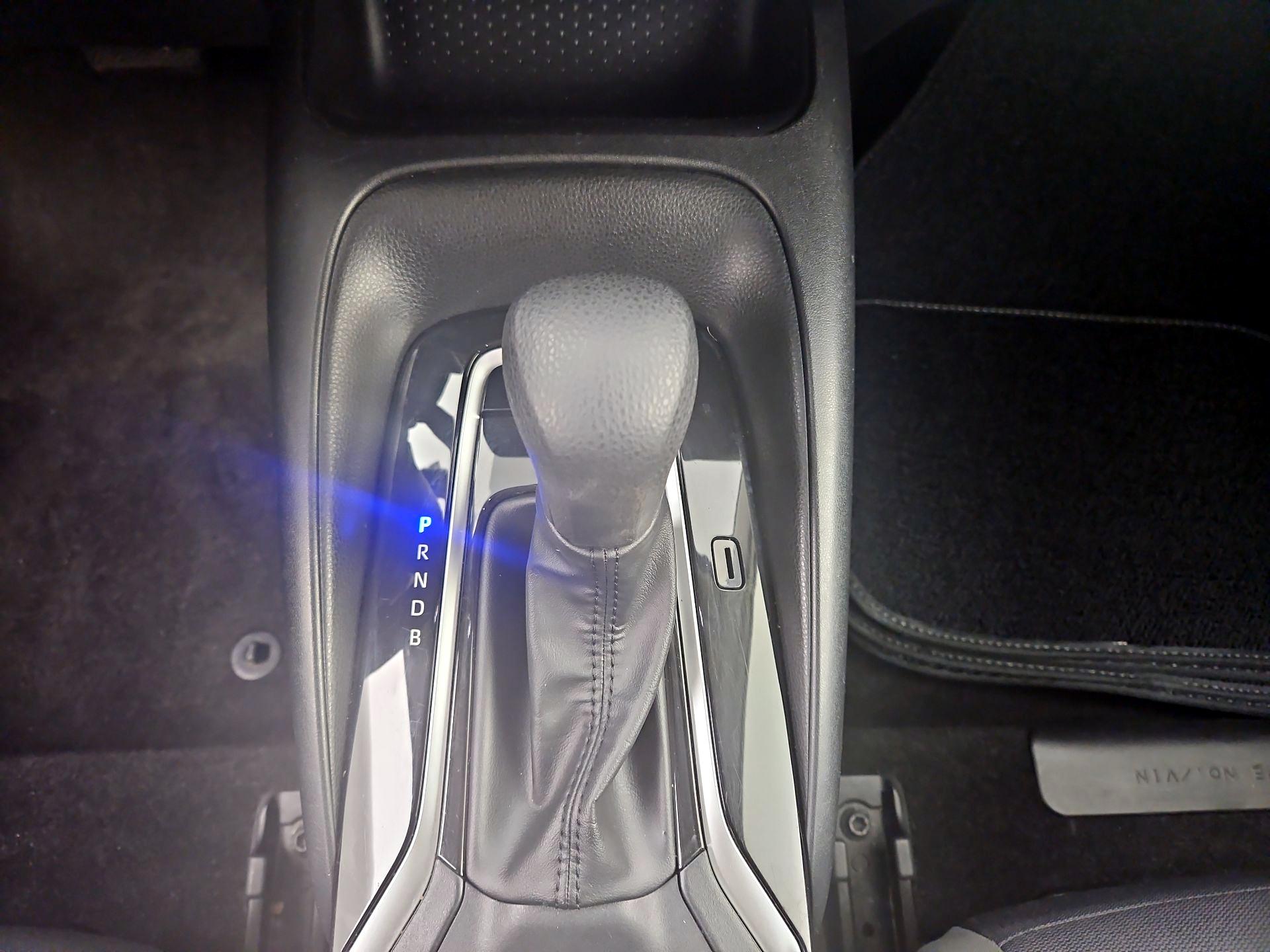 Thumbnail: 2023 Toyota Corolla - 17