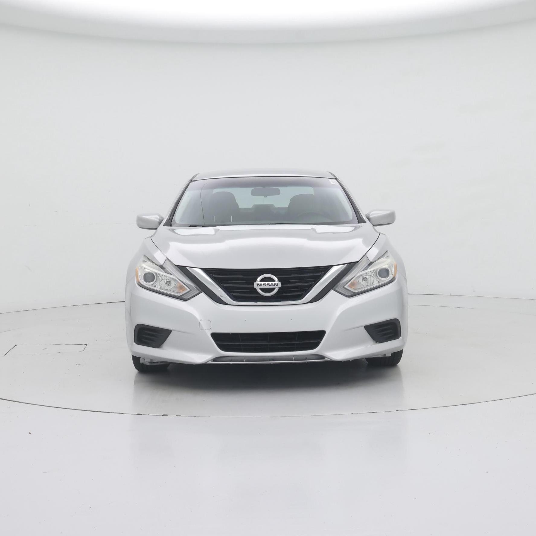 Thumbnail: 2018 Nissan Altima - 5