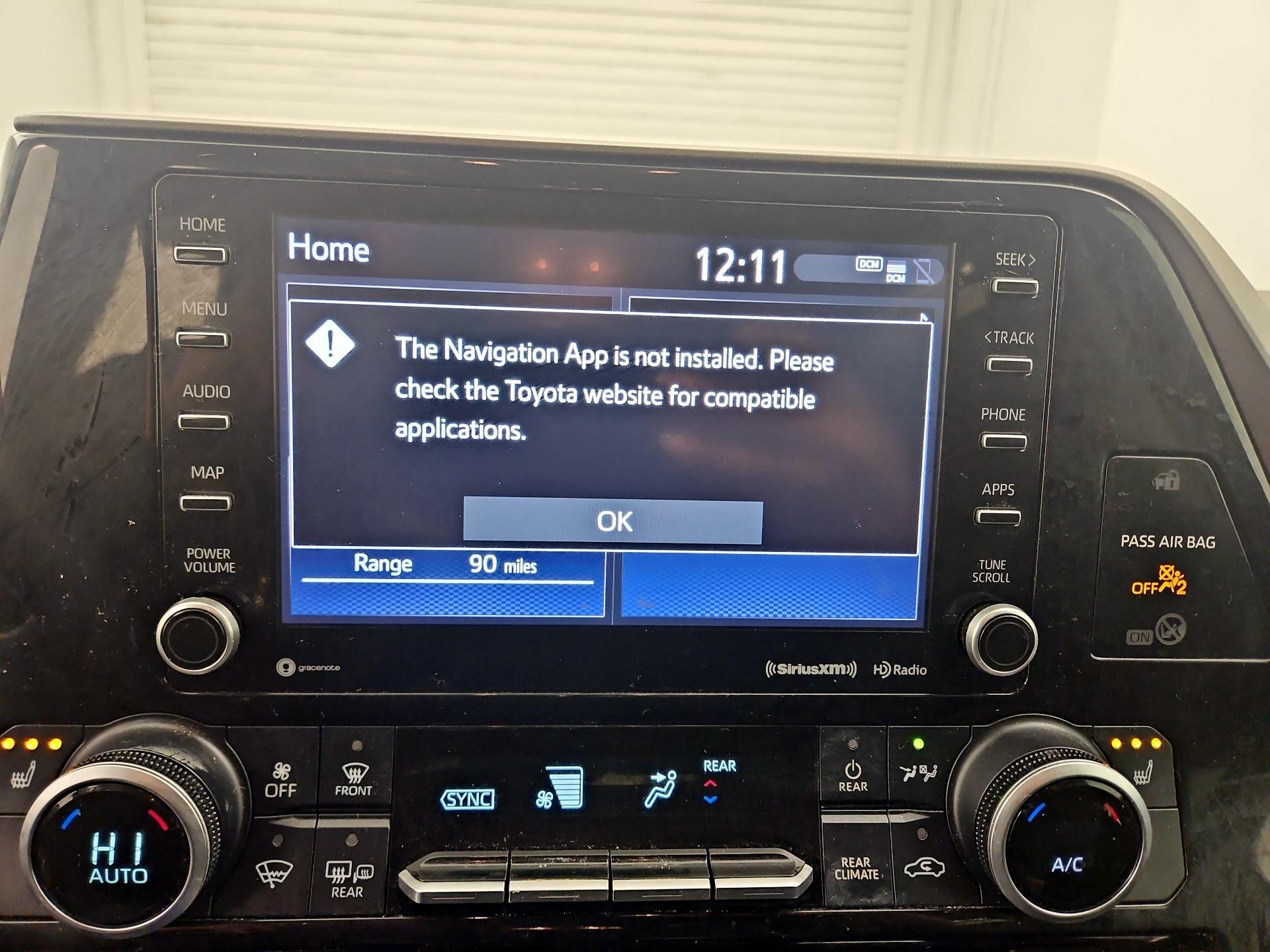 Thumbnail: 2021 Toyota Highlander - 14