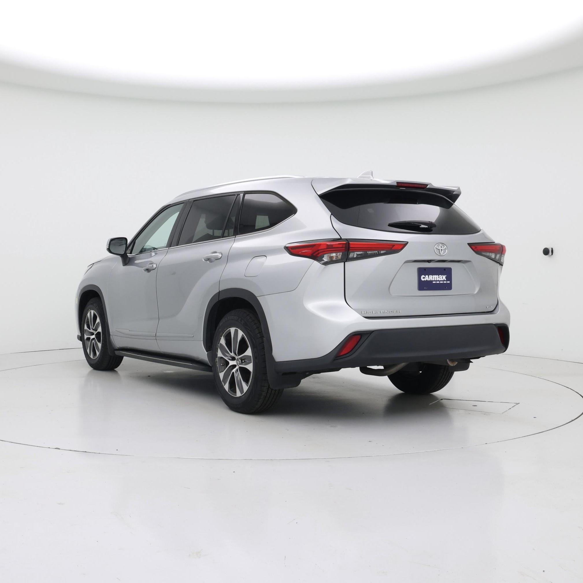 Thumbnail: 2021 Toyota Highlander - 2