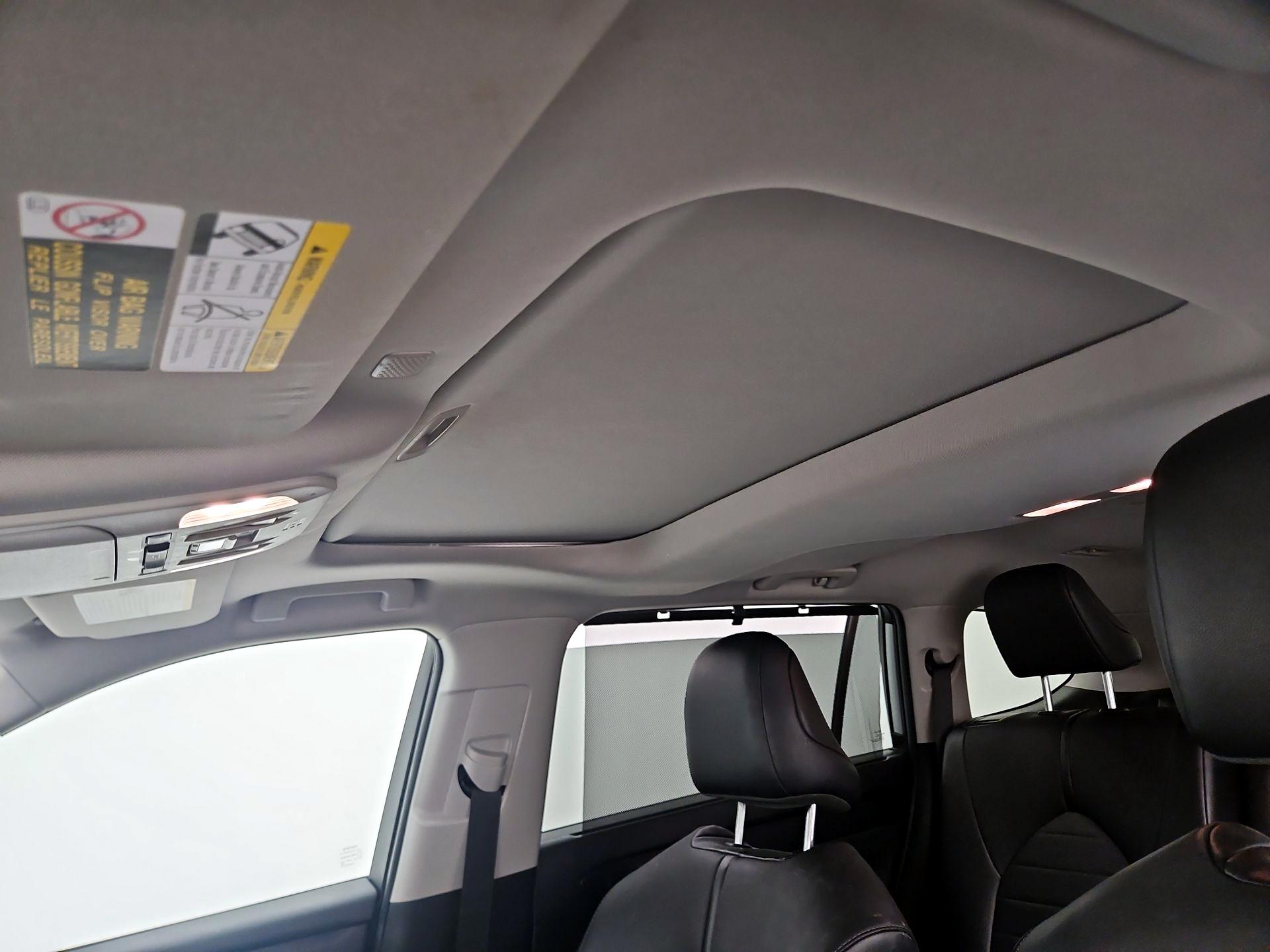 Thumbnail: 2021 Toyota Highlander - 20