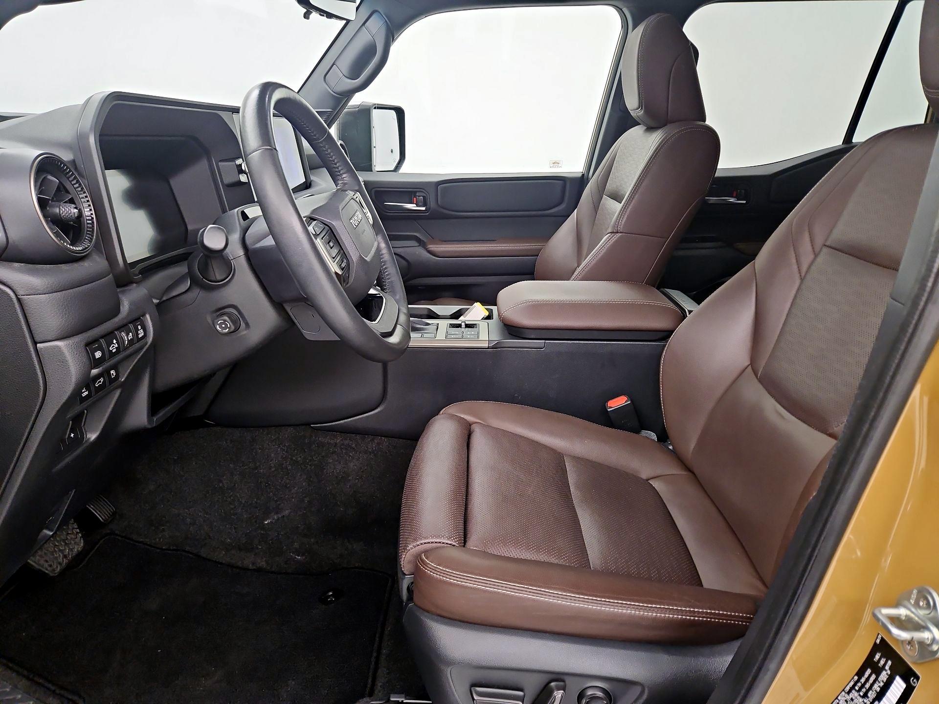 Thumbnail: 2024 Toyota Land Cruiser - 11