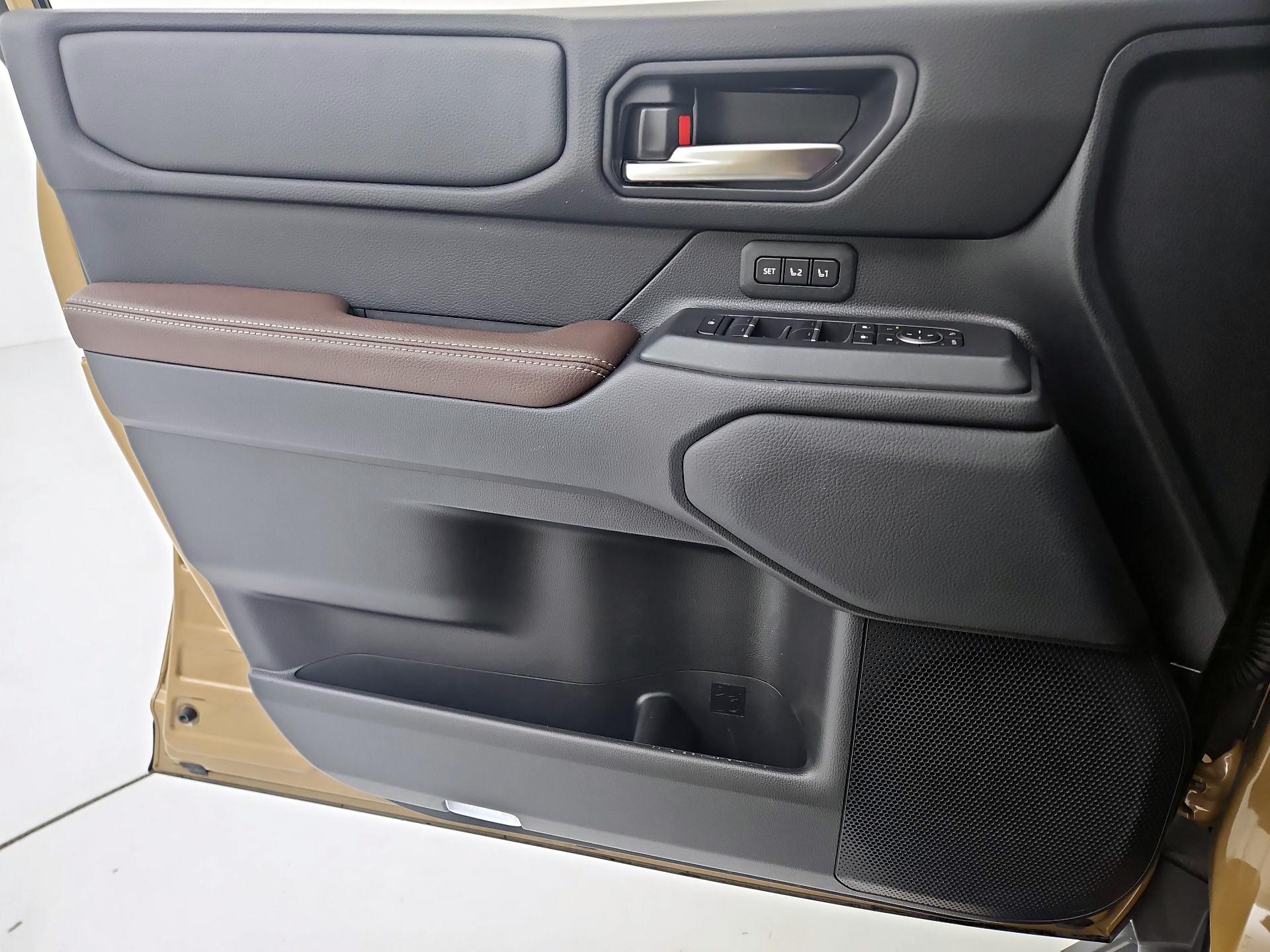 Thumbnail: 2024 Toyota Land Cruiser - 12